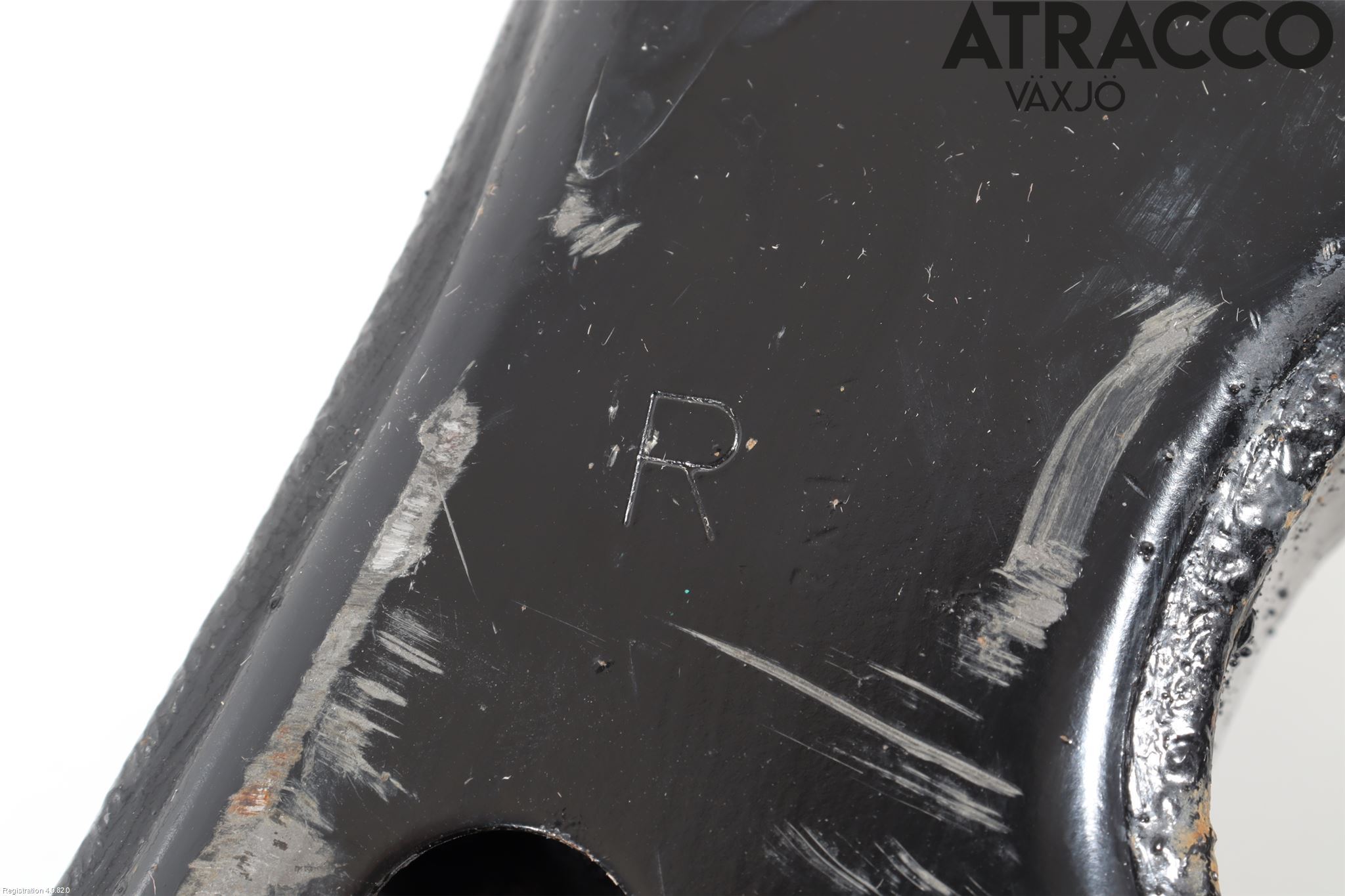 Toyota AURIS 13-19 Bärarm Fram Undre Hö