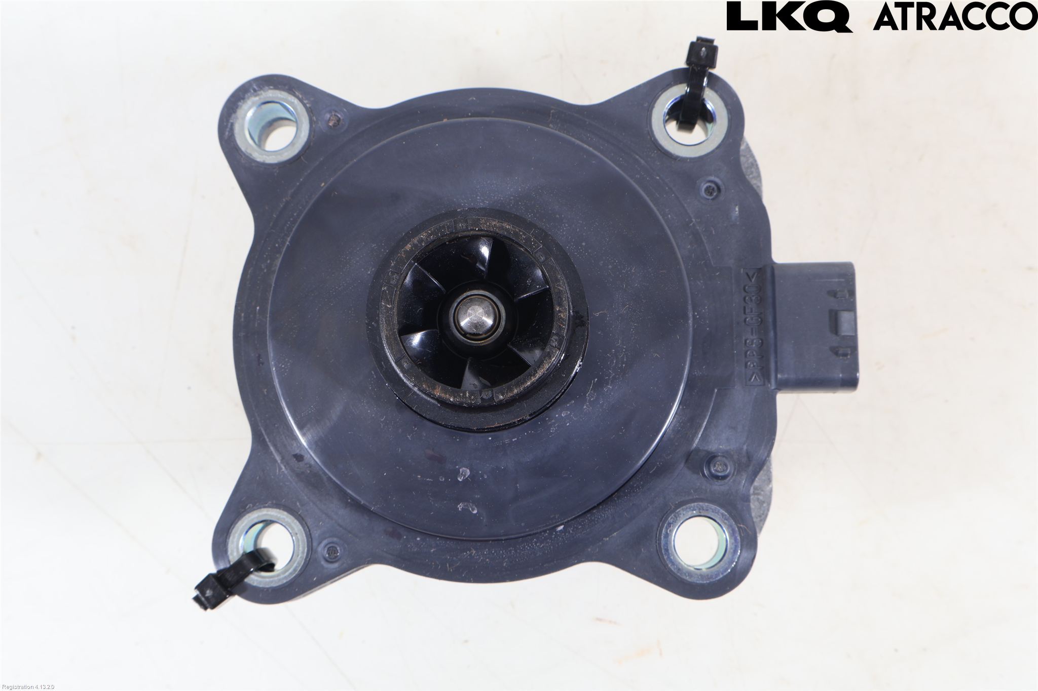 Toyota YARIS XP21 20- Vattenpump