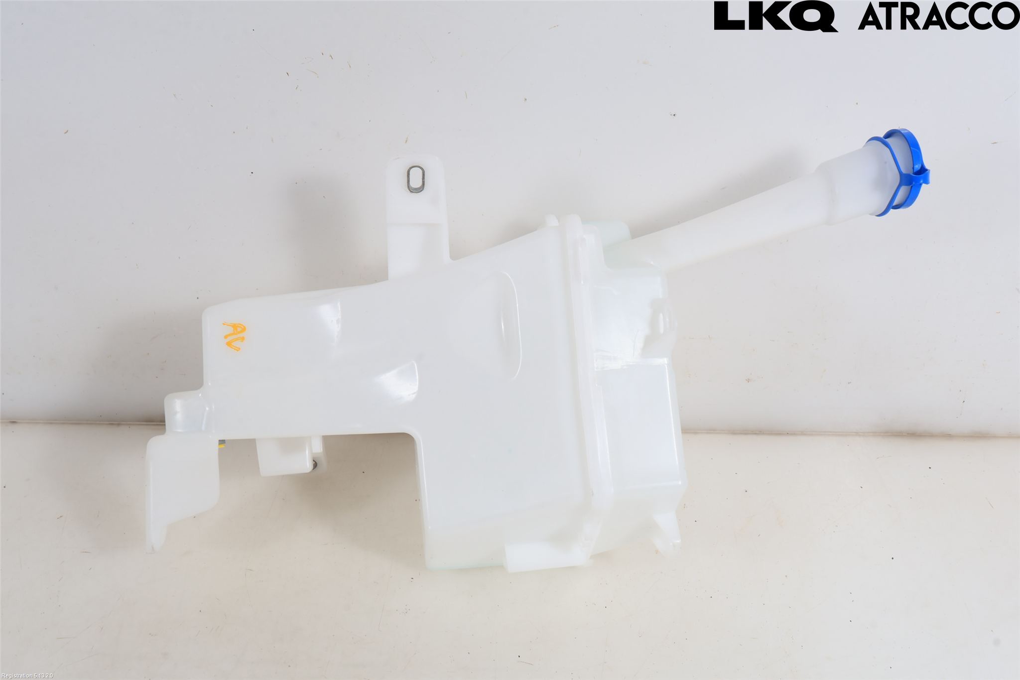 Toyota YARIS XP21 20- Spolartank Vindruta