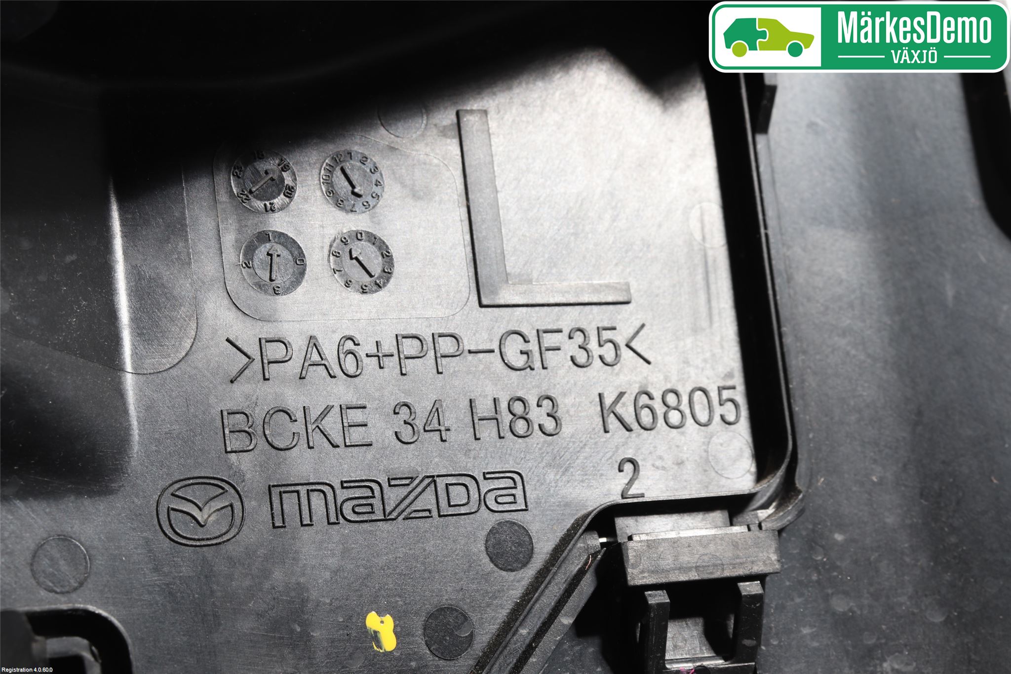 Mazda CX-30 20- Hasplåt Plåt-Plast