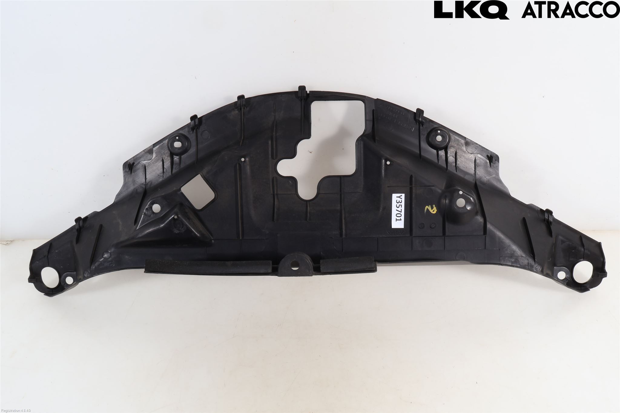 Toyota C-HR 16-23 Täckplast Front