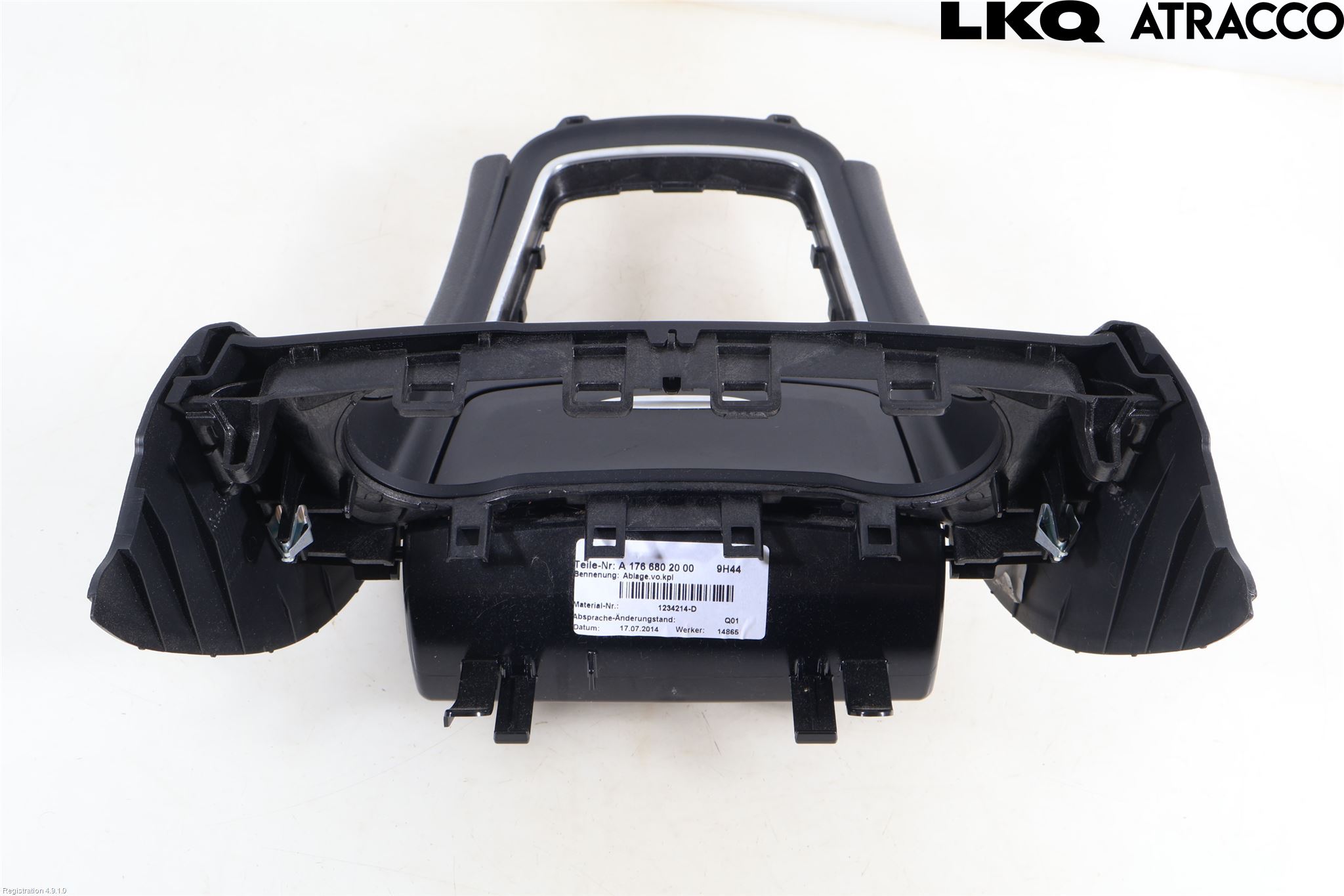 Mercedes-Benz MB GLA-KLASS (X156) 13-20 Instrumentkonsoll Mitt