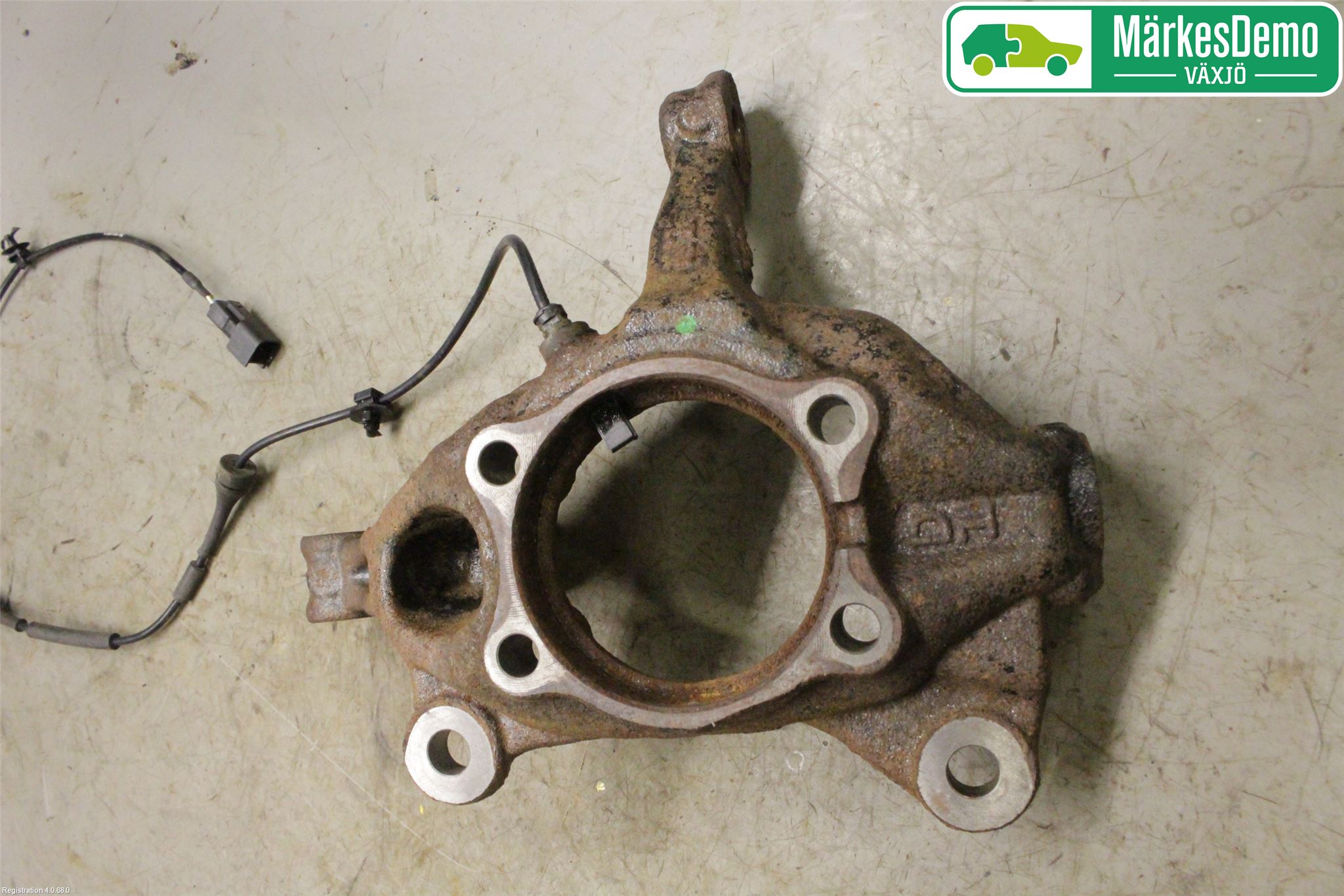 Mazda CX-3 Styrspindel Lagerhus Vä