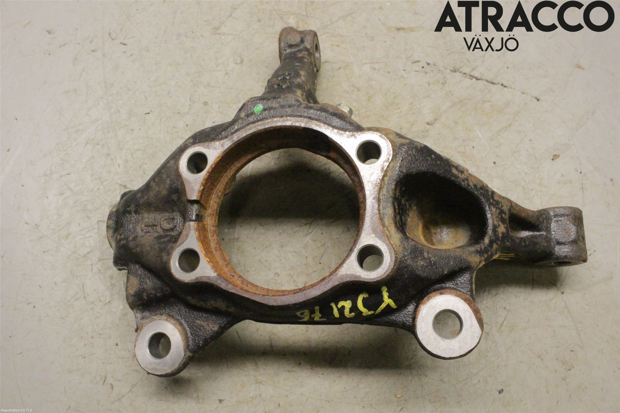 Mazda CX-3 Styrspindel Lagerhus Hö