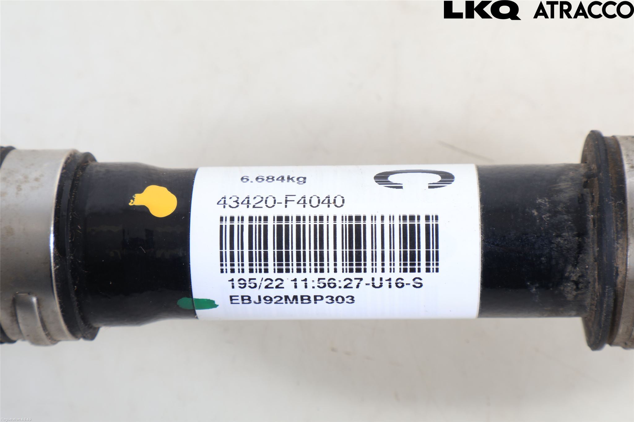 Toyota C-HR 16-23 Drivaxel Fram Vänster