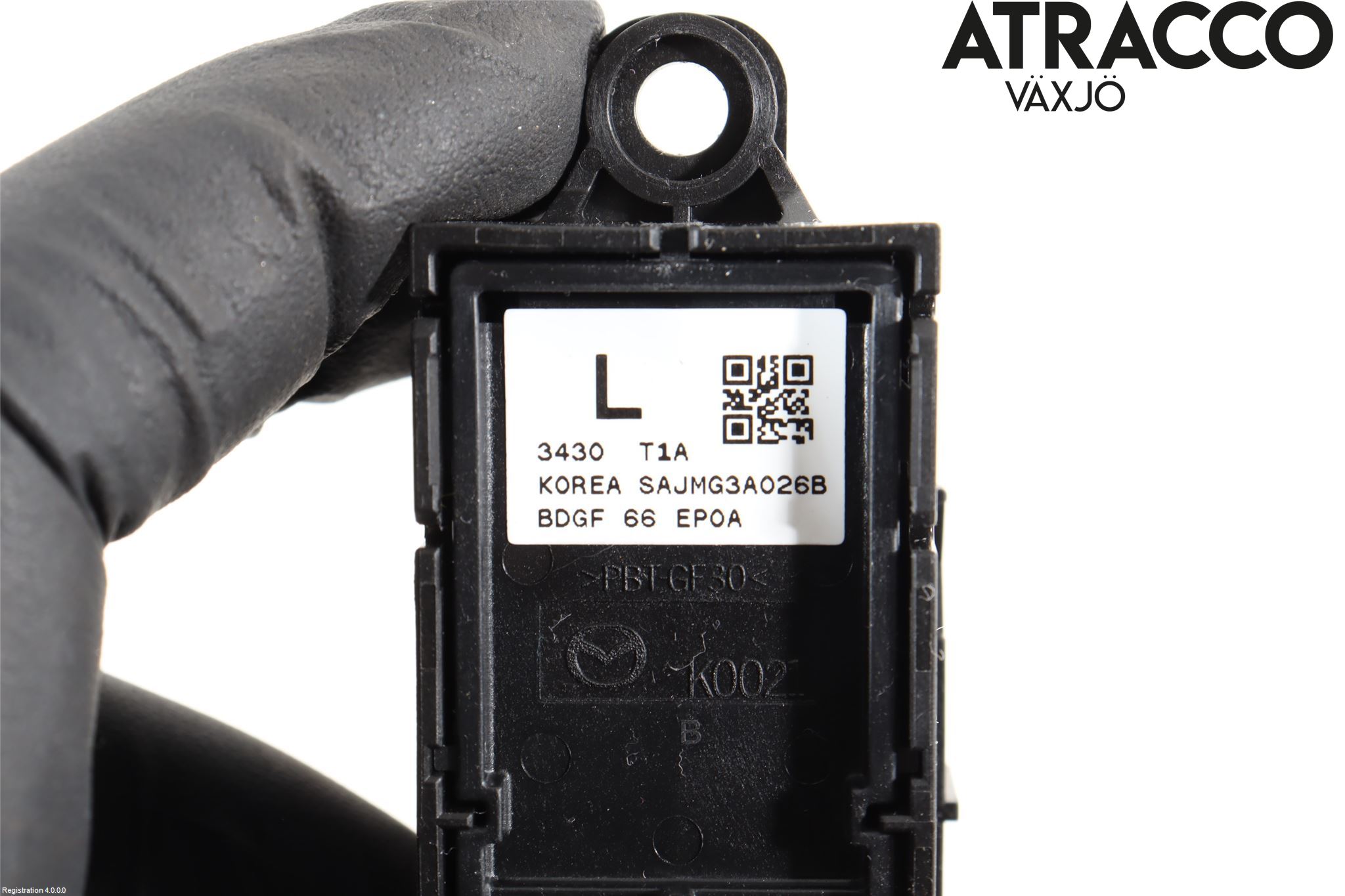 Mazda CX-30 20- Strömställare Parkeringsbroms