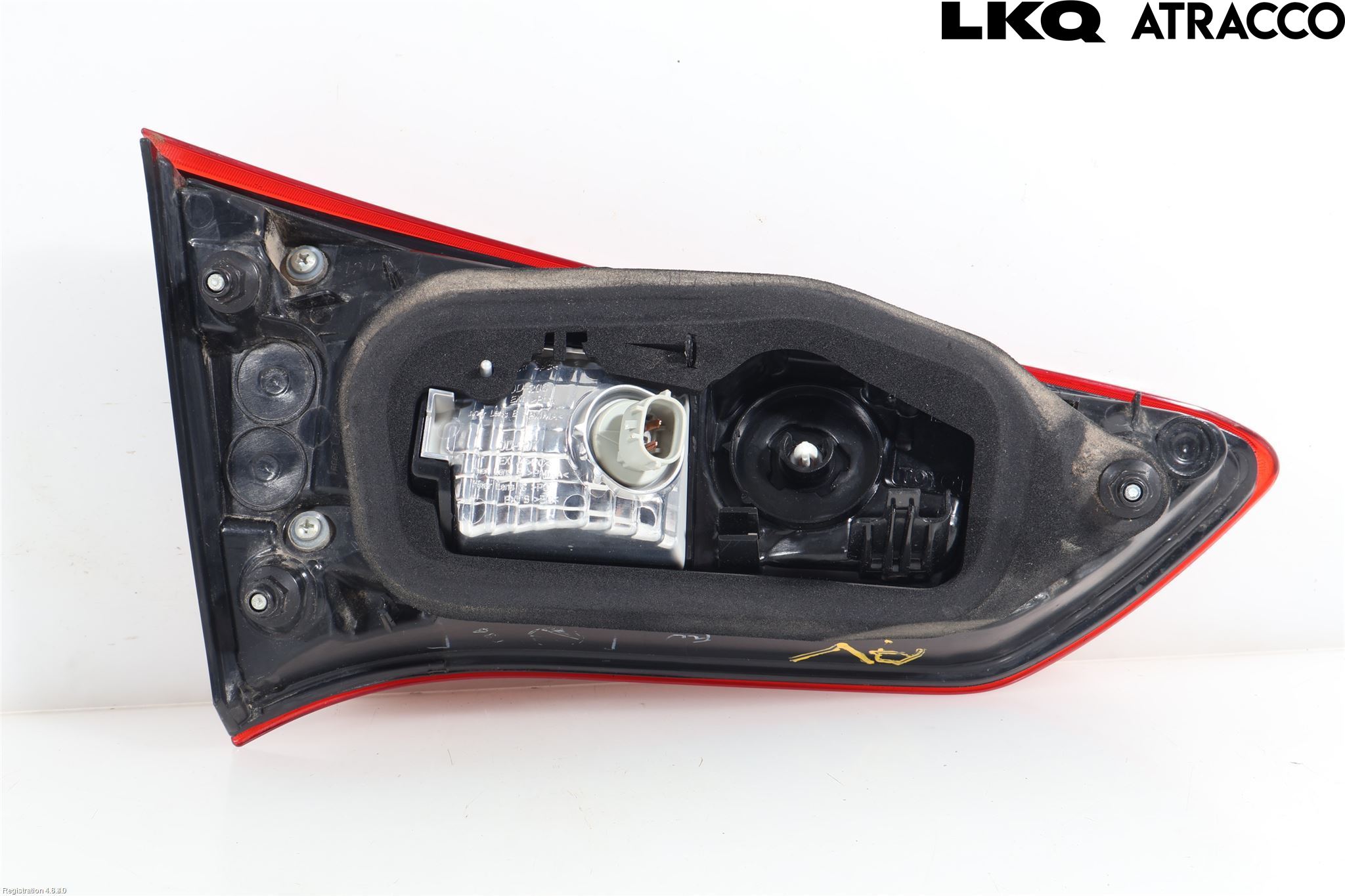 Toyota YARIS XP130 15-20 Bakljus Lucka Hö