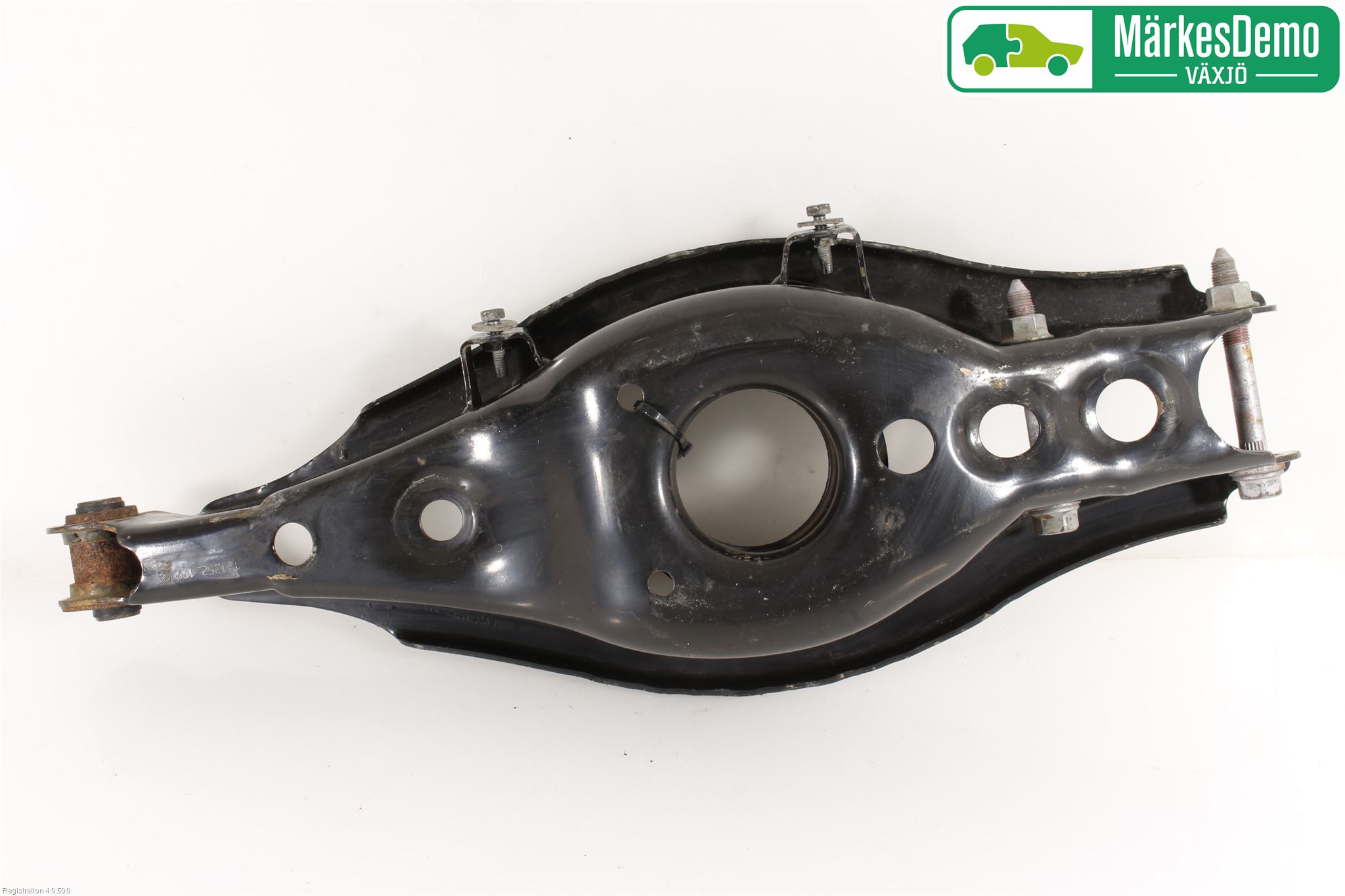 Toyota AURIS 13-19 Bärarm Bak Vänster