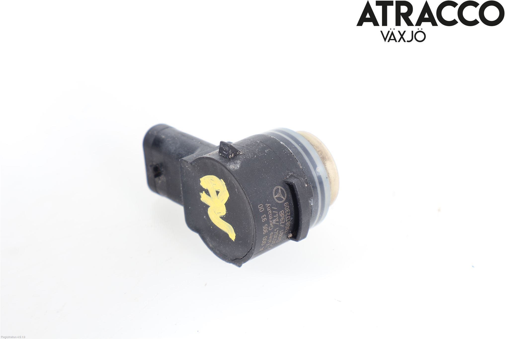 Mercedes-Benz MB E-KLASS (W212) 09-16 Parkeringshjälp Frontsensor