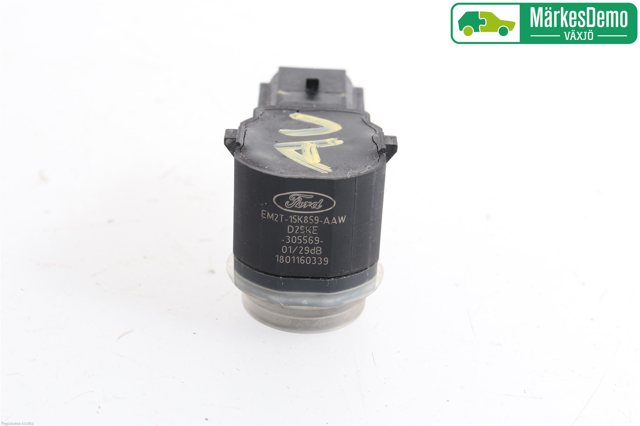 Ford MONDEO 15-22 Parkeringshjälp Frontsensor