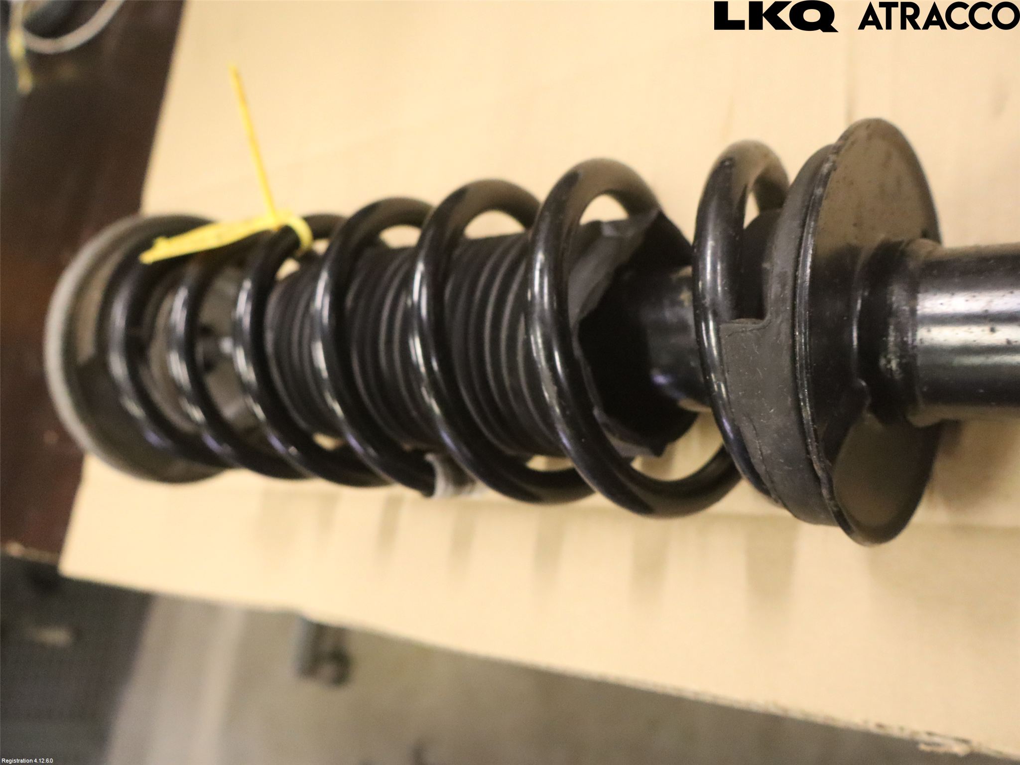 BMW 5 G30/G31/F90 17-23 Fjäderben Bak Höger