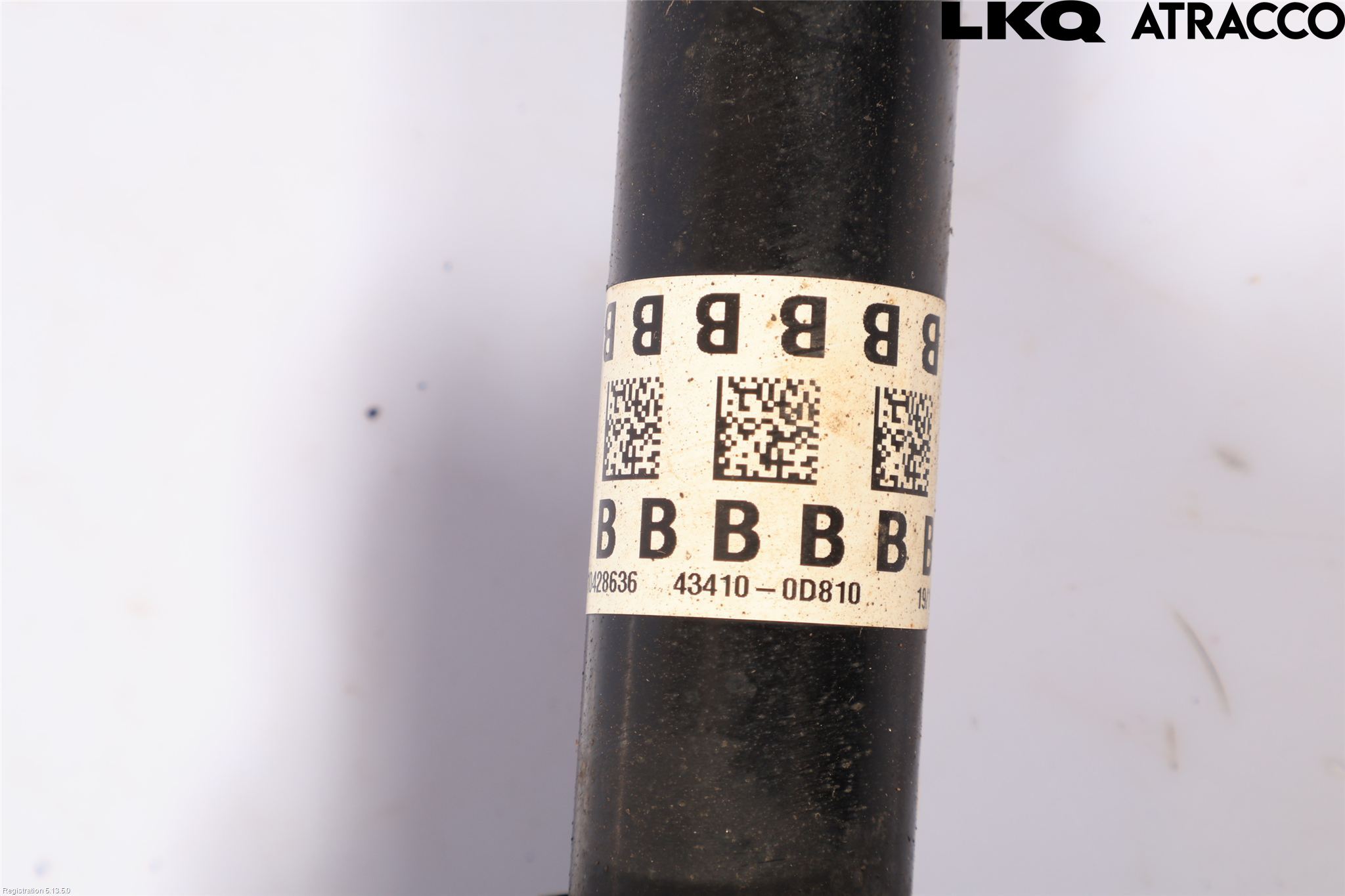 Toyota YARIS CROSS XP21 21- Drivaxel Fram Höger