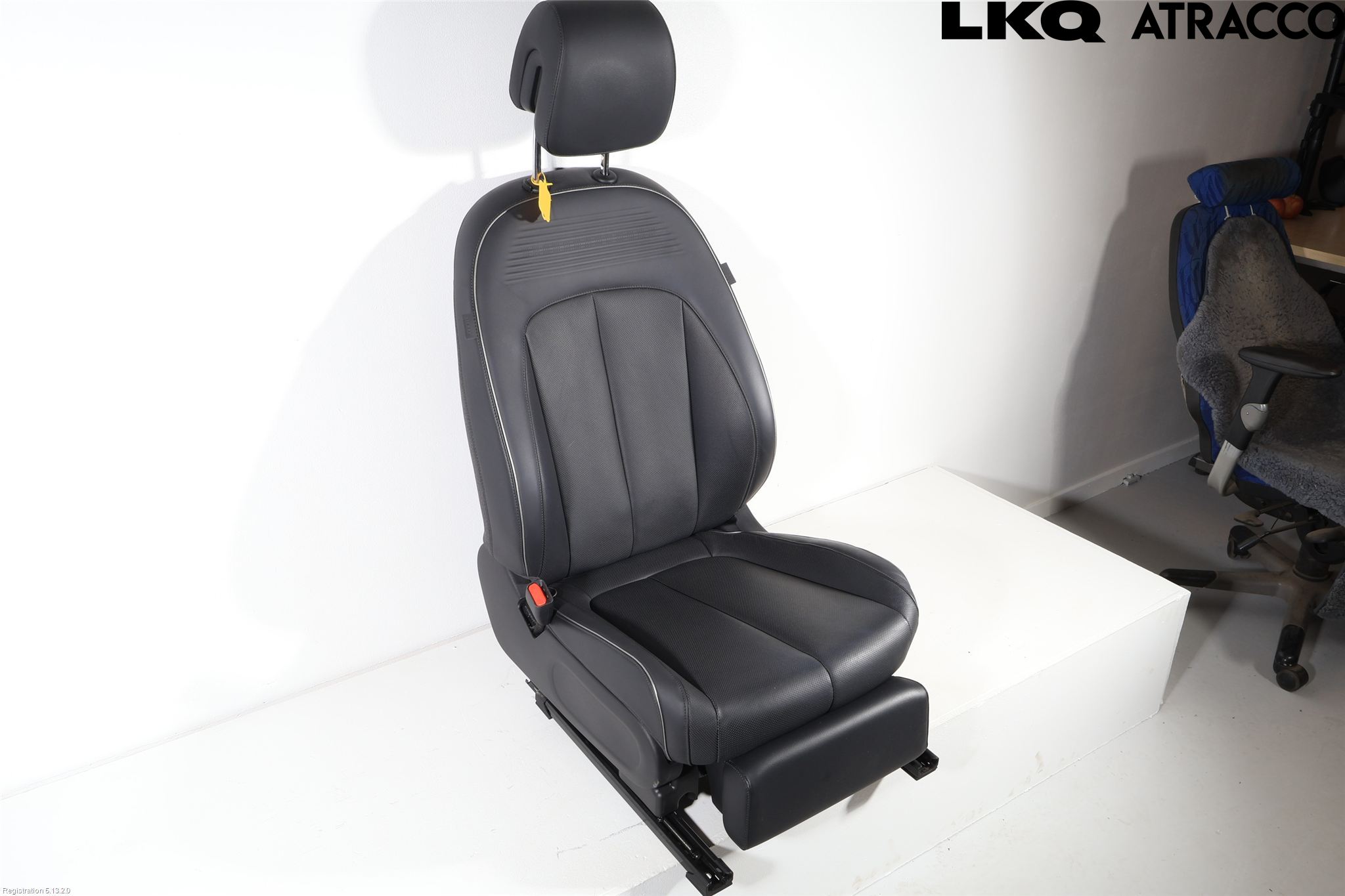Hyundai IONIQ 5 NE 22- Inredning Stol Fram Vä