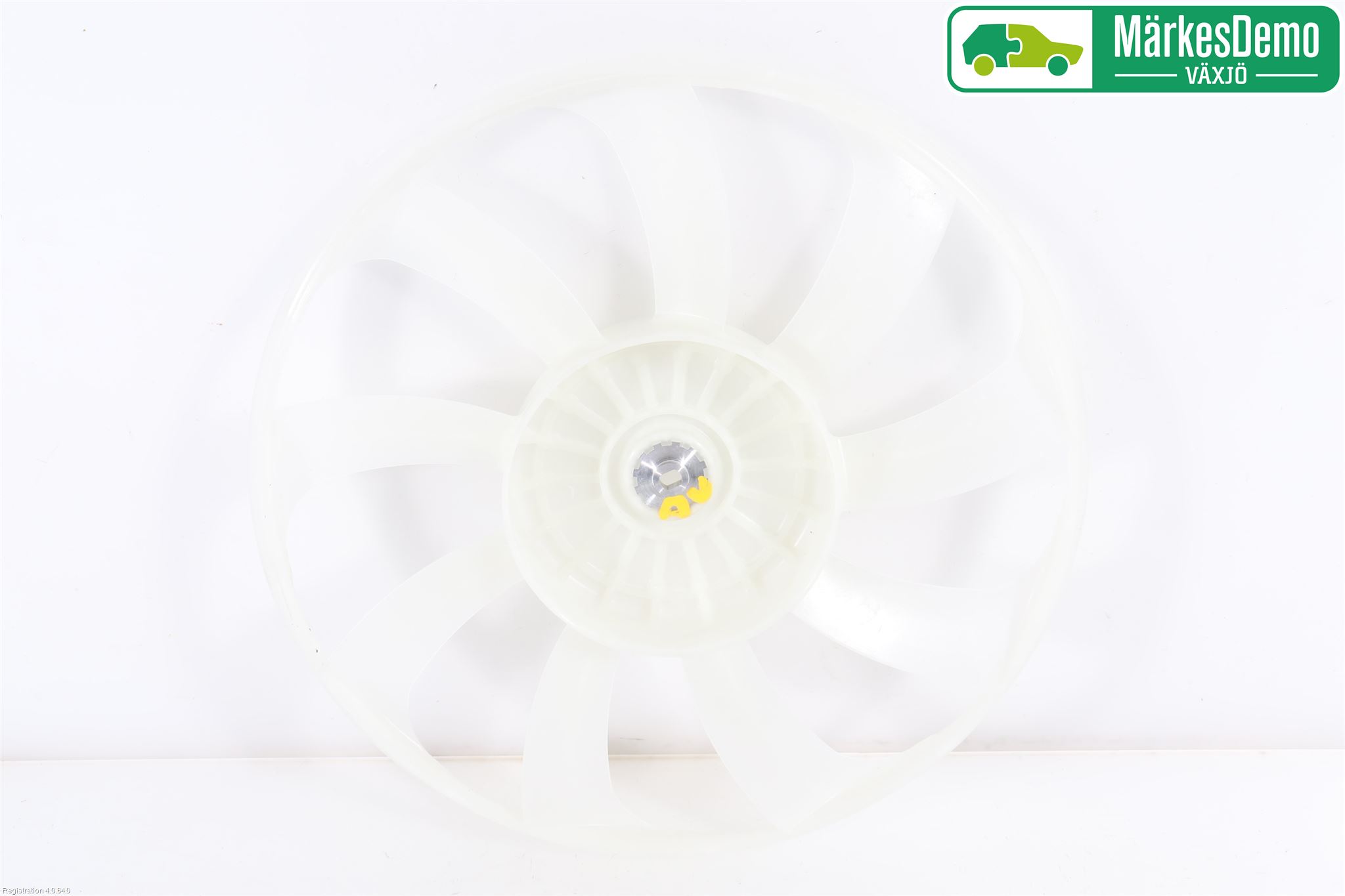 Toyota AURIS 13-19 Kylfläkt-Vinge