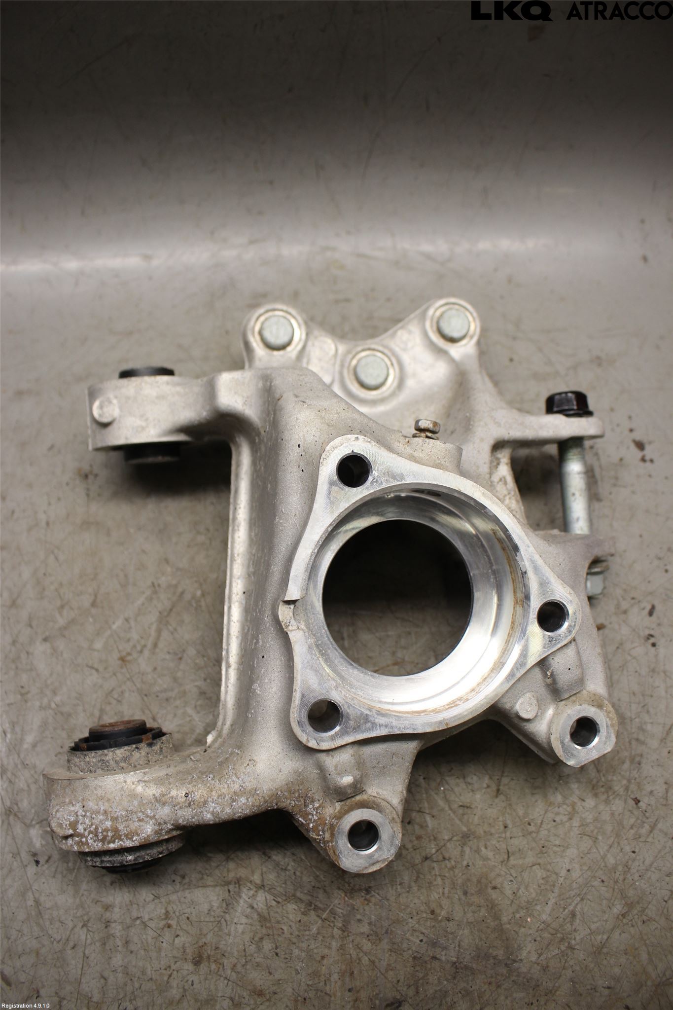 Hyundai TUCSON 05- Hjullagerhus-Spindel Vä B