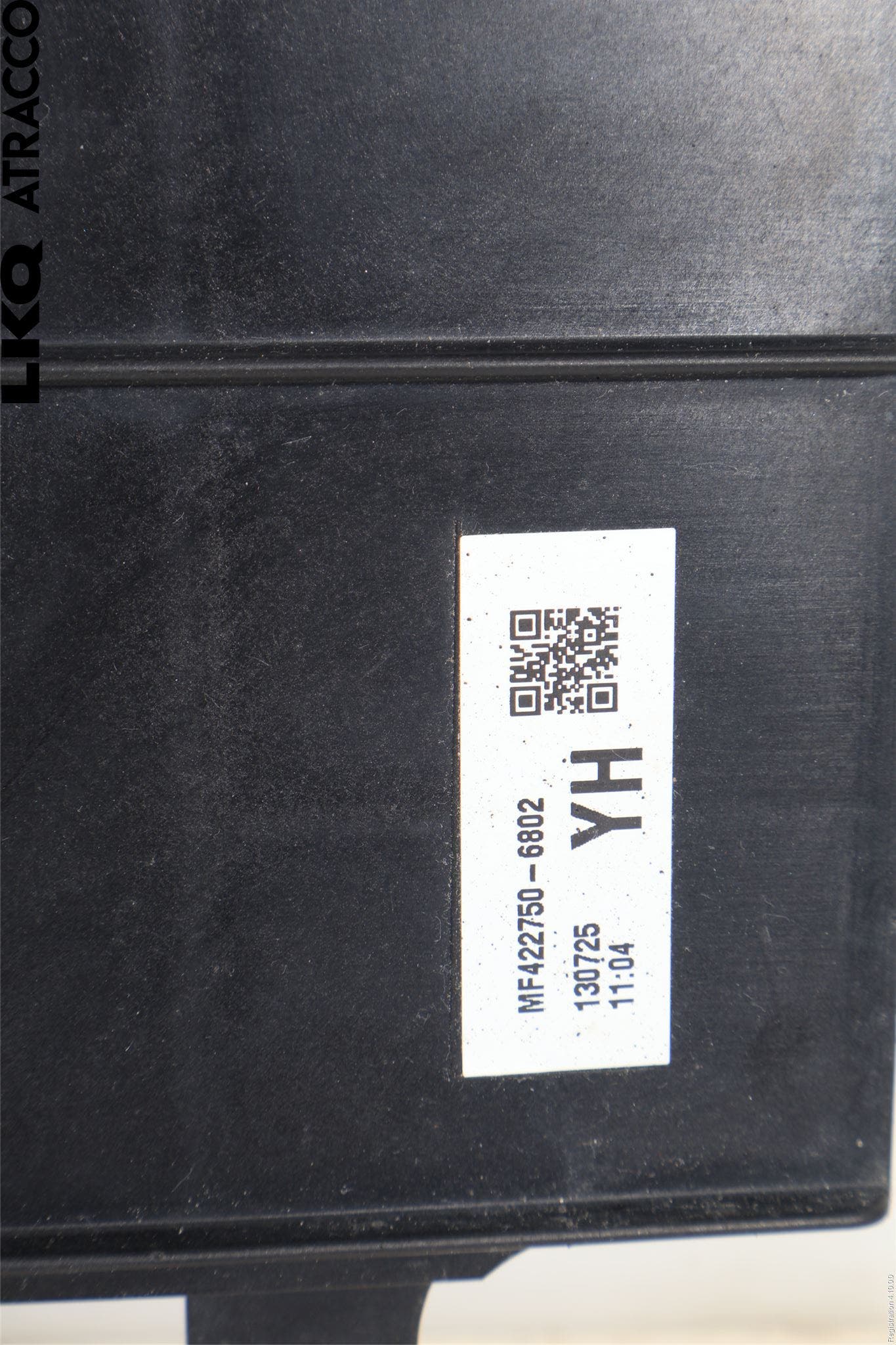 Toyota YARIS XP130 12-14 Kylfläktkåpa