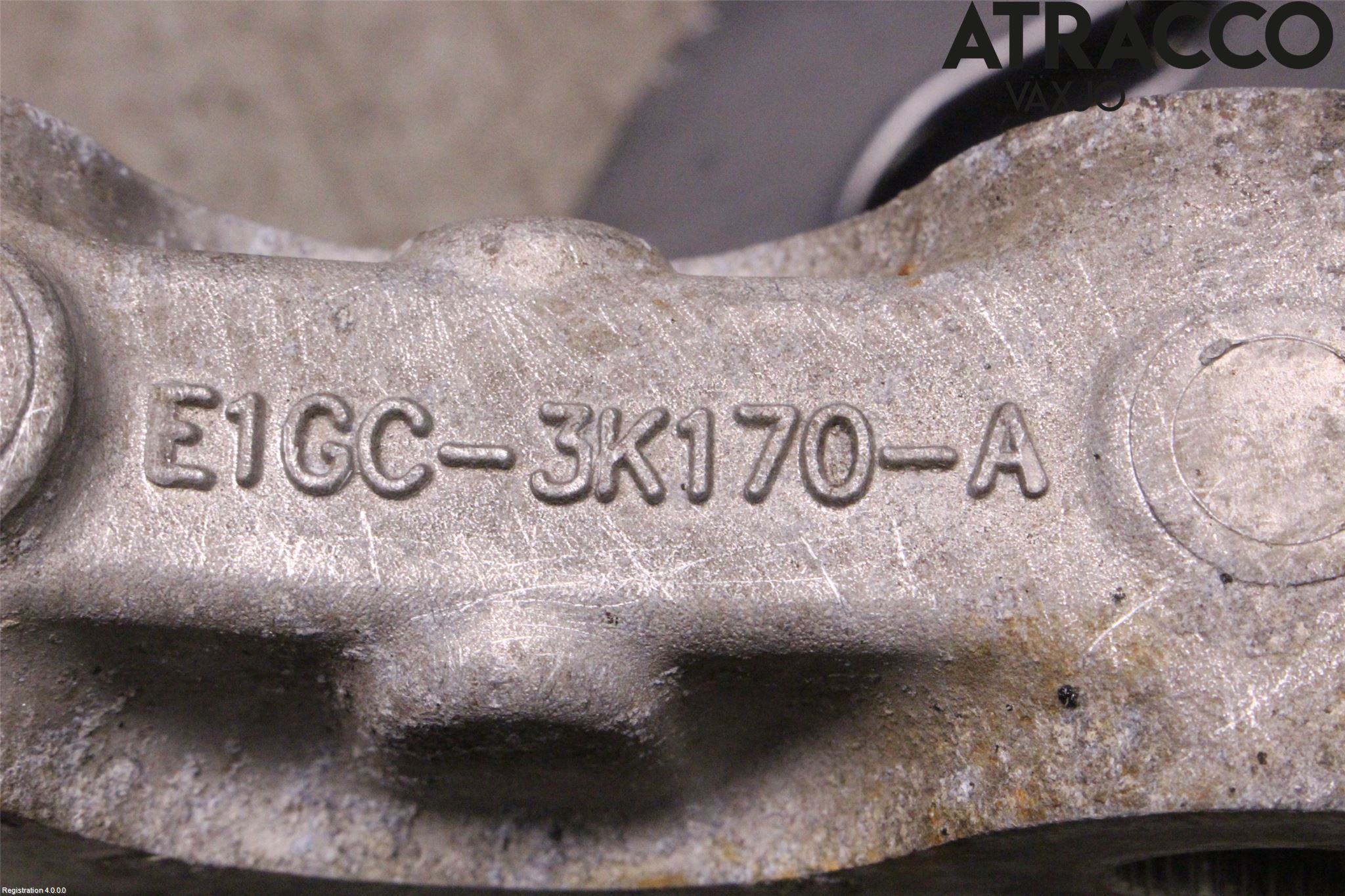 Ford GALAXY 16- Styrspindel Lagerhus Hö