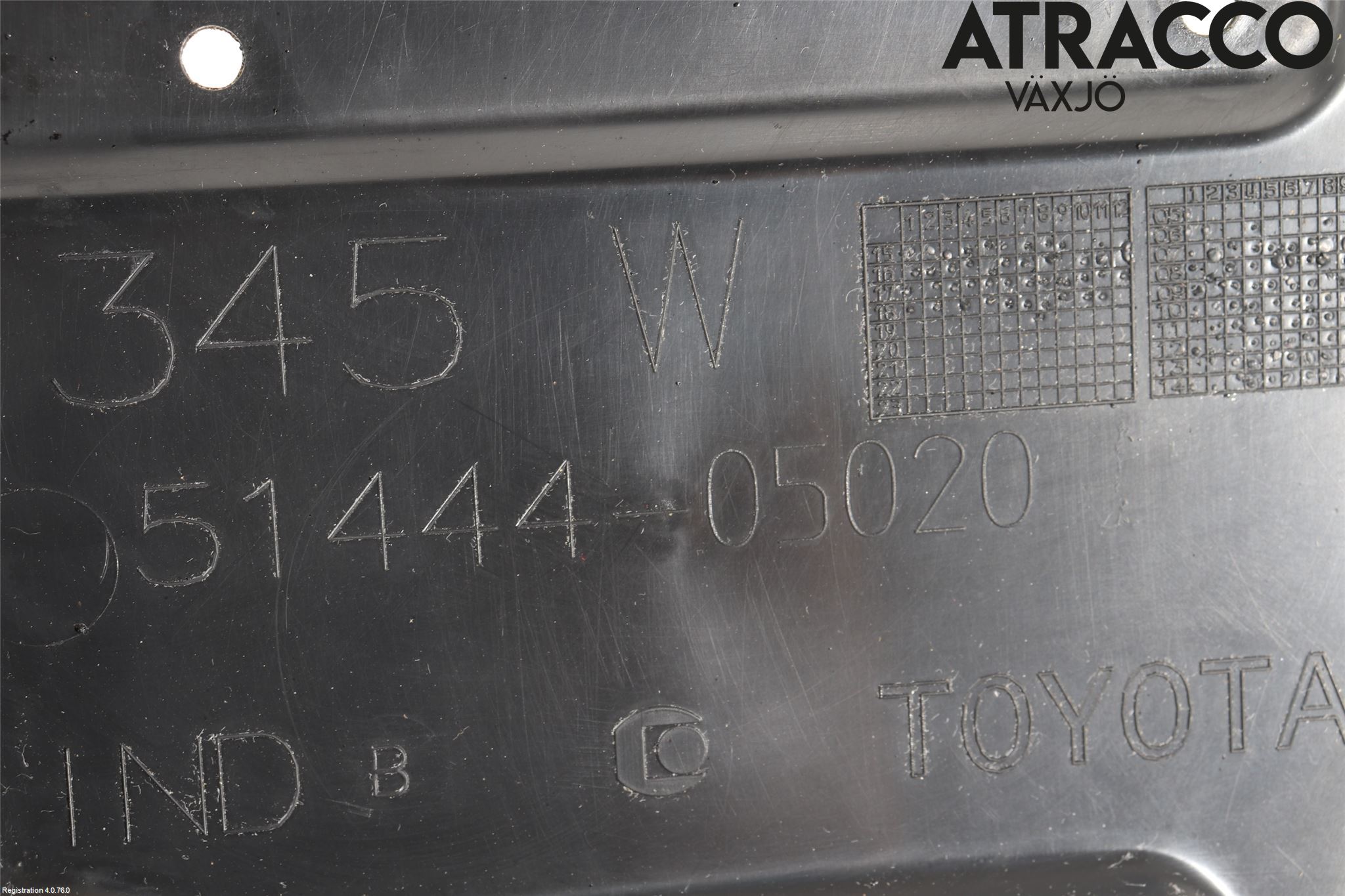 Toyota AURIS 13-19 Hasplåt Plåt-Plast