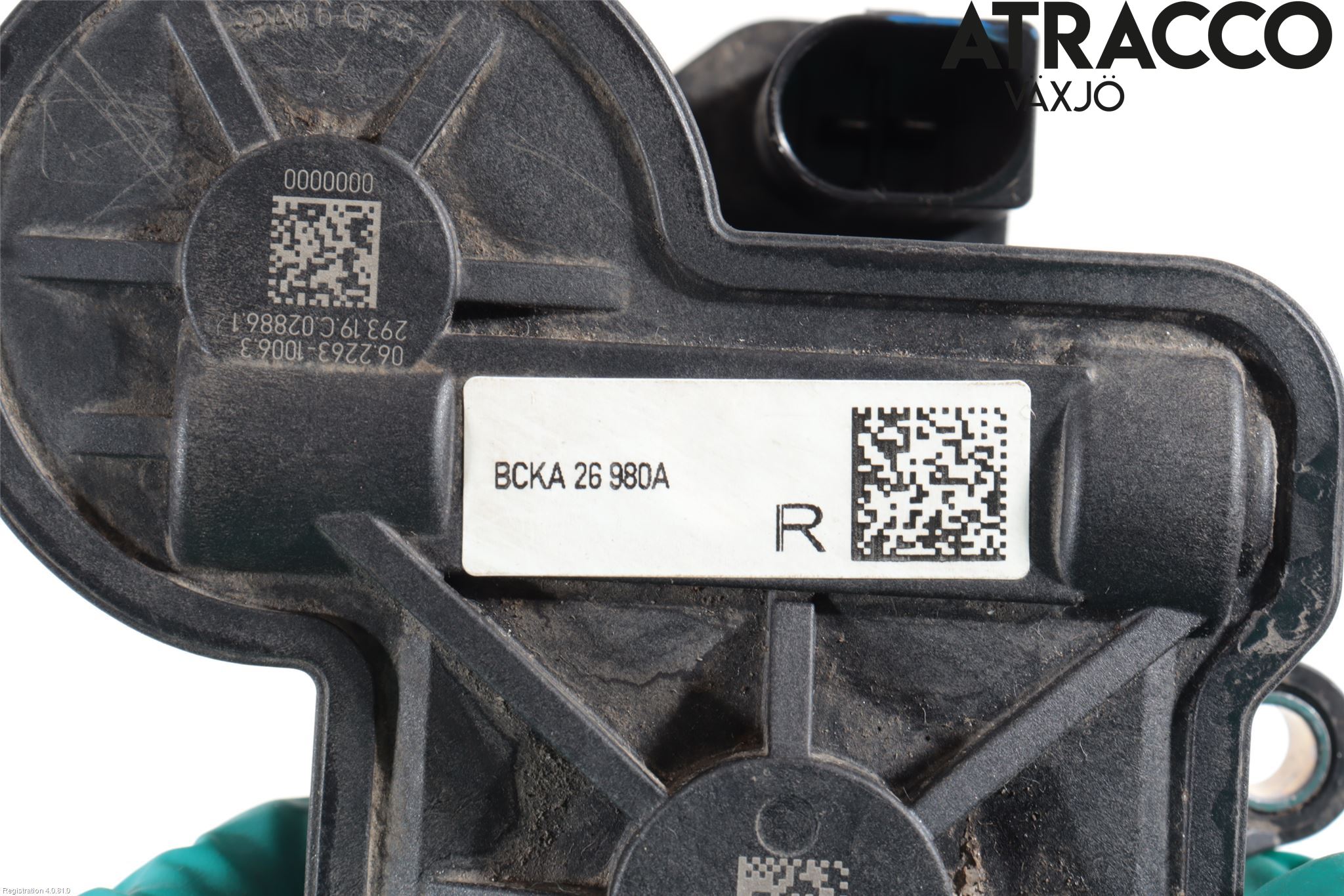 Mazda CX-30 20- Parkeringsbroms Elmanövrerad