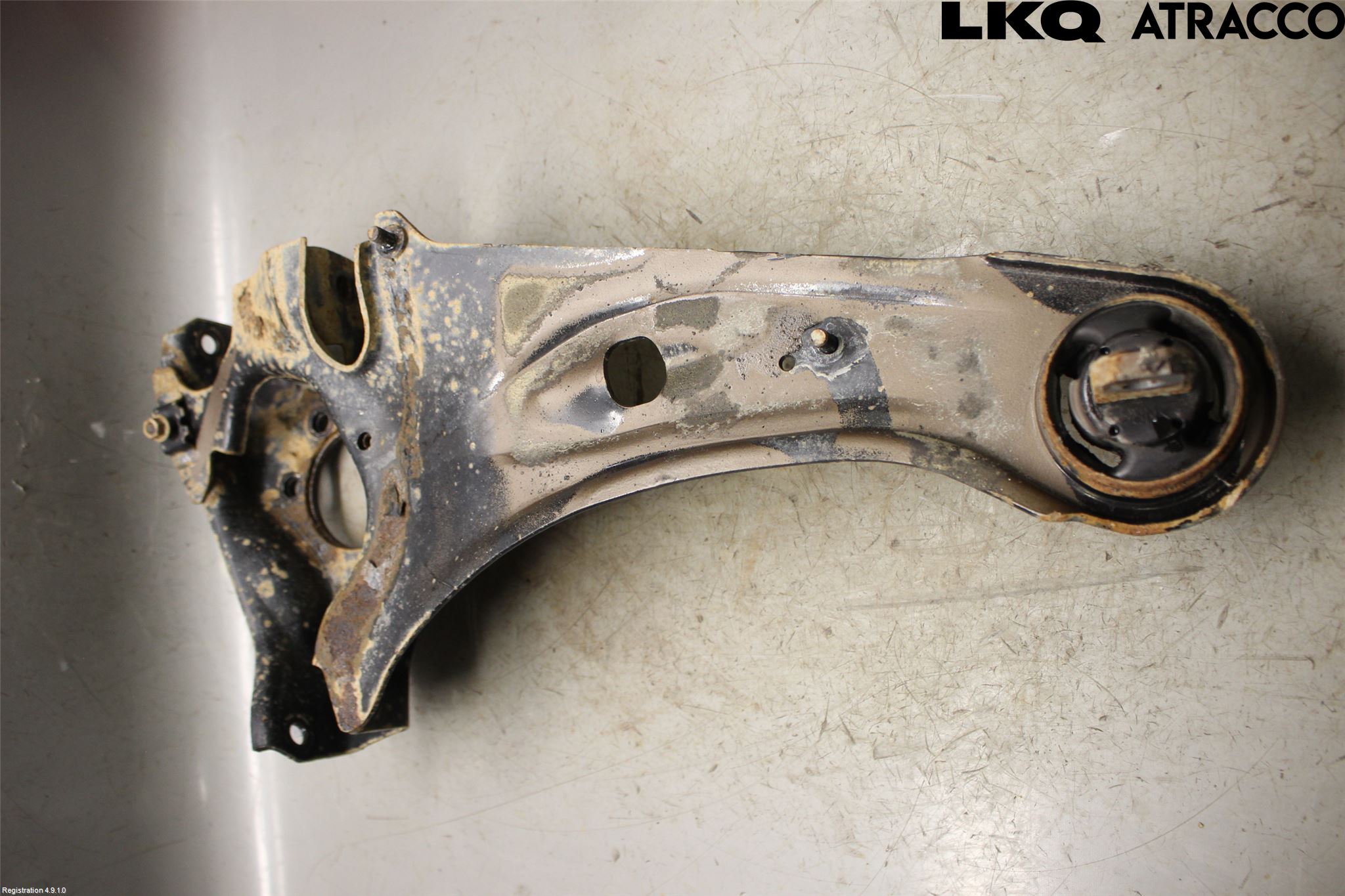 Mitsubishi OUTLANDER 13-21 Bärarm Bak Höger