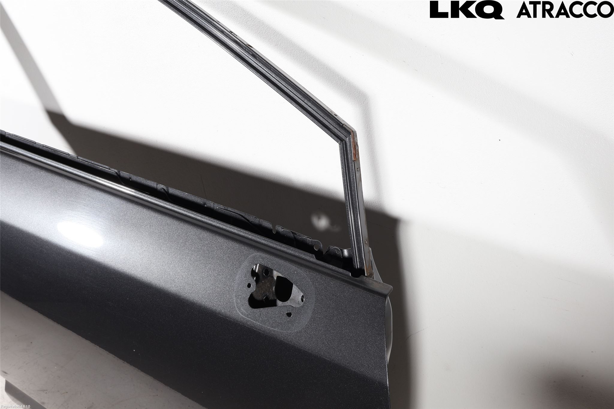 Toyota AVENSIS 09-15 Dörr Fram Höger