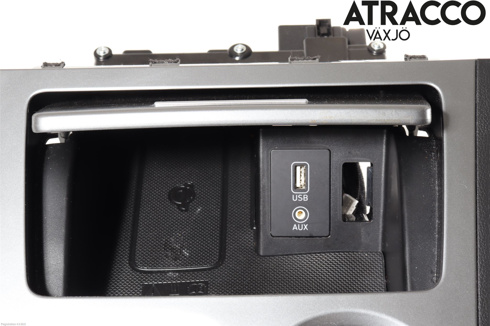 Hyundai KONA/ELECTRIC OS 18-23 Instrumentkonsoll Mitt