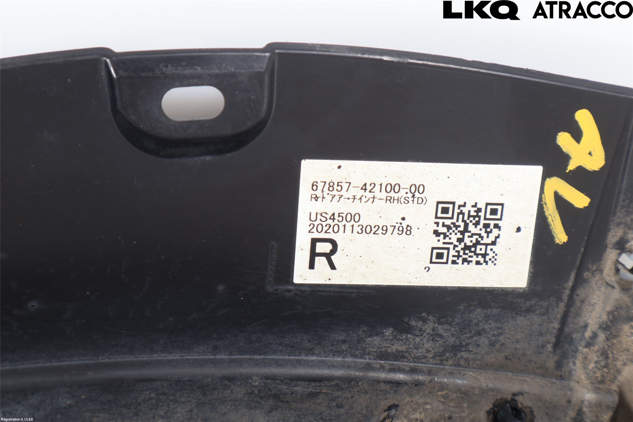 Toyota RAV4 19- Skärm Hörn Utfyllnad Bak