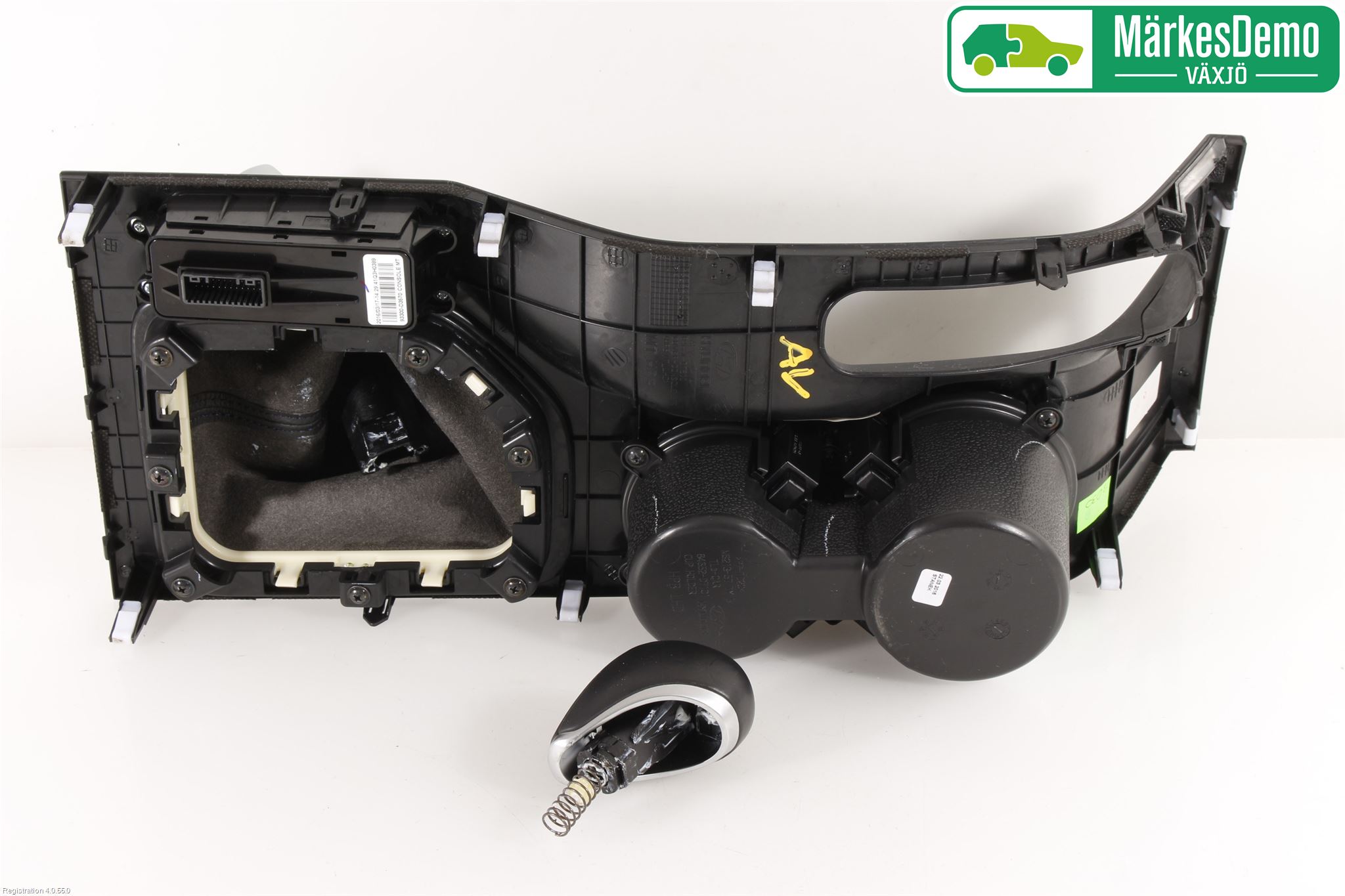 Hyundai TUCSON 05- Instrumentkonsoll Golv