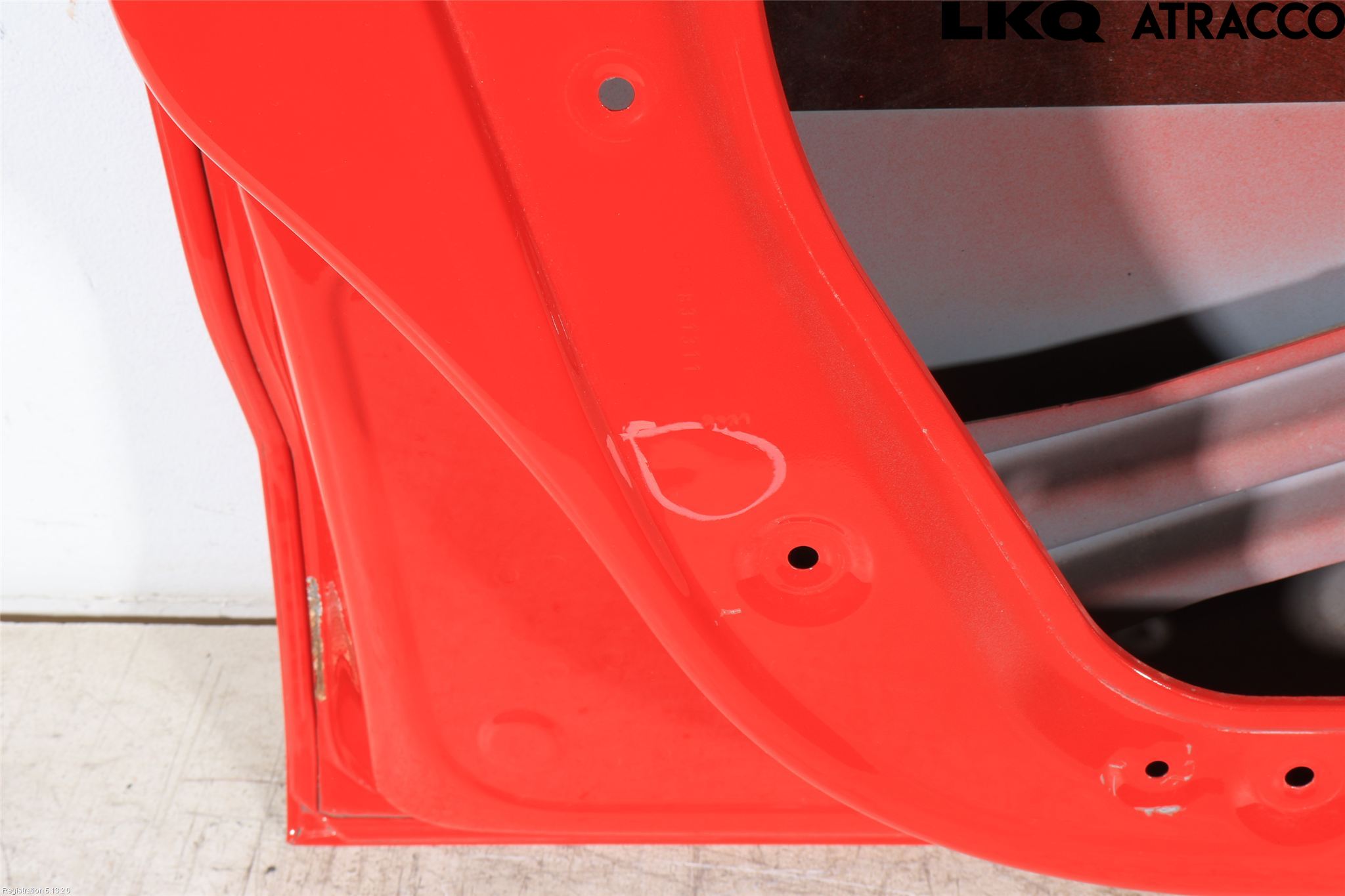 Volkswagen VW POLO 10-17 Dörr Fram Vänster