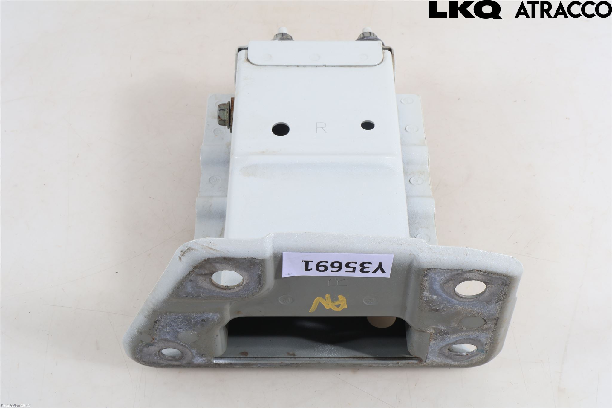 Nissan LEAF 18- Stötfångarbärjärn Fram