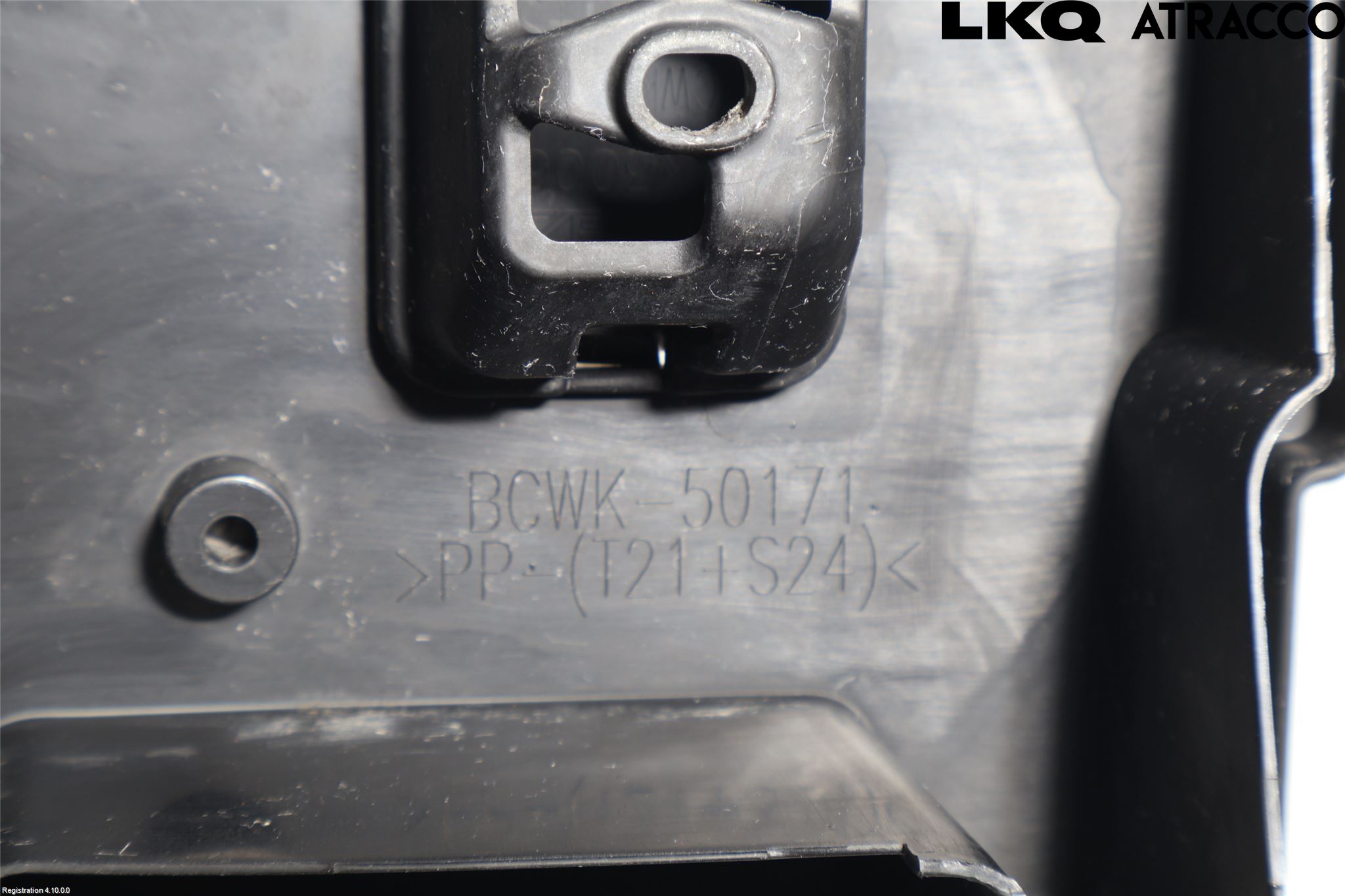 Mazda 3 IV 19- Stötfångardel Fram Mitt