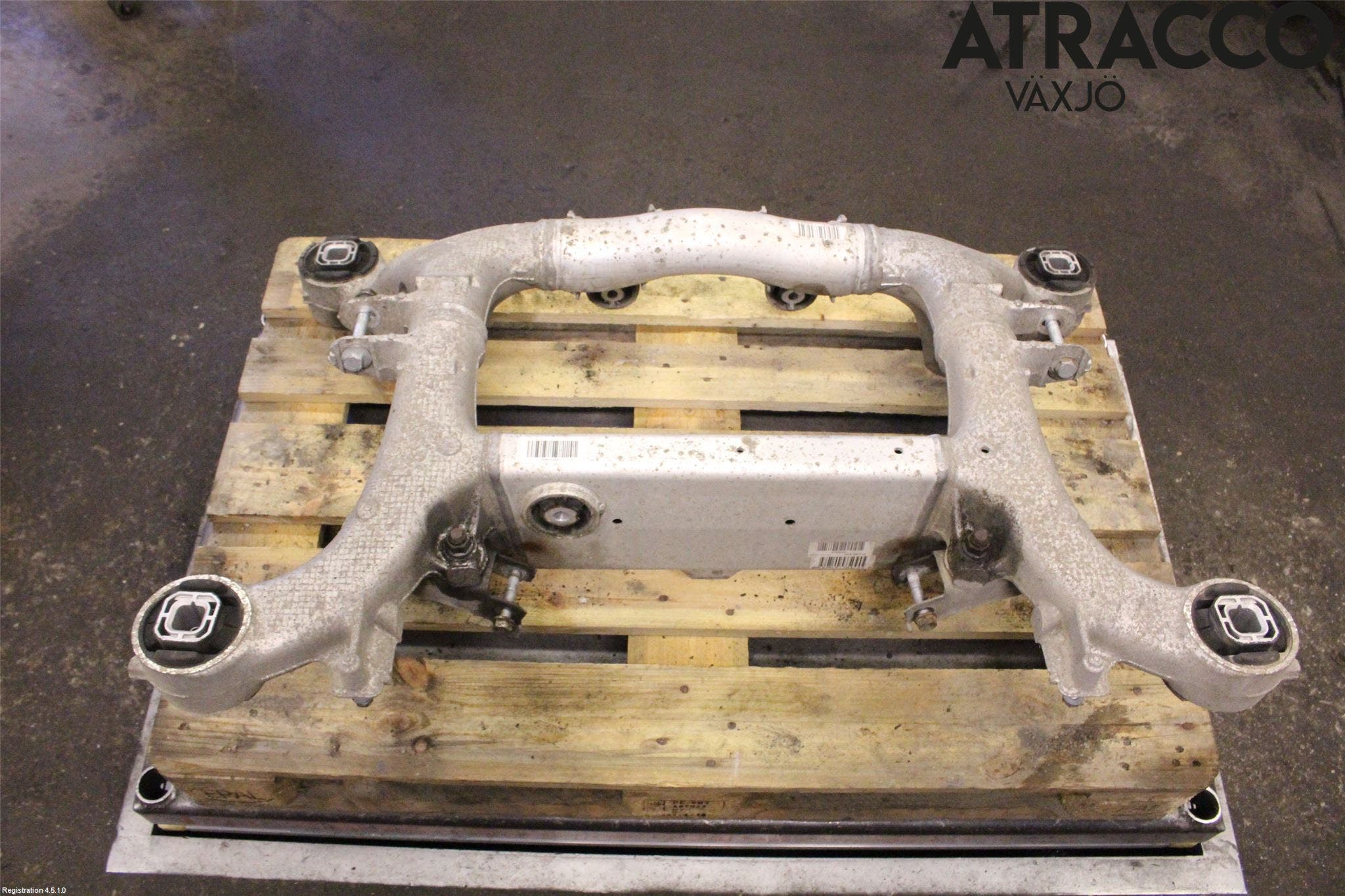 BMW 5 F10/F11/F18 09-17 Bakaxelbalk