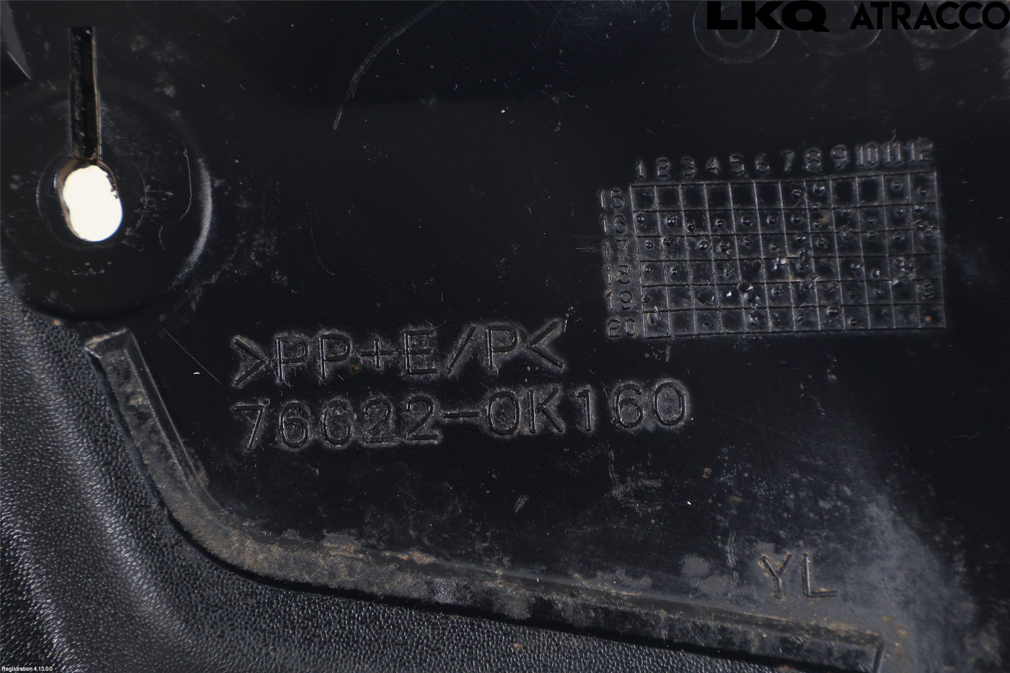 Toyota HILUX 16- Stänkskydd