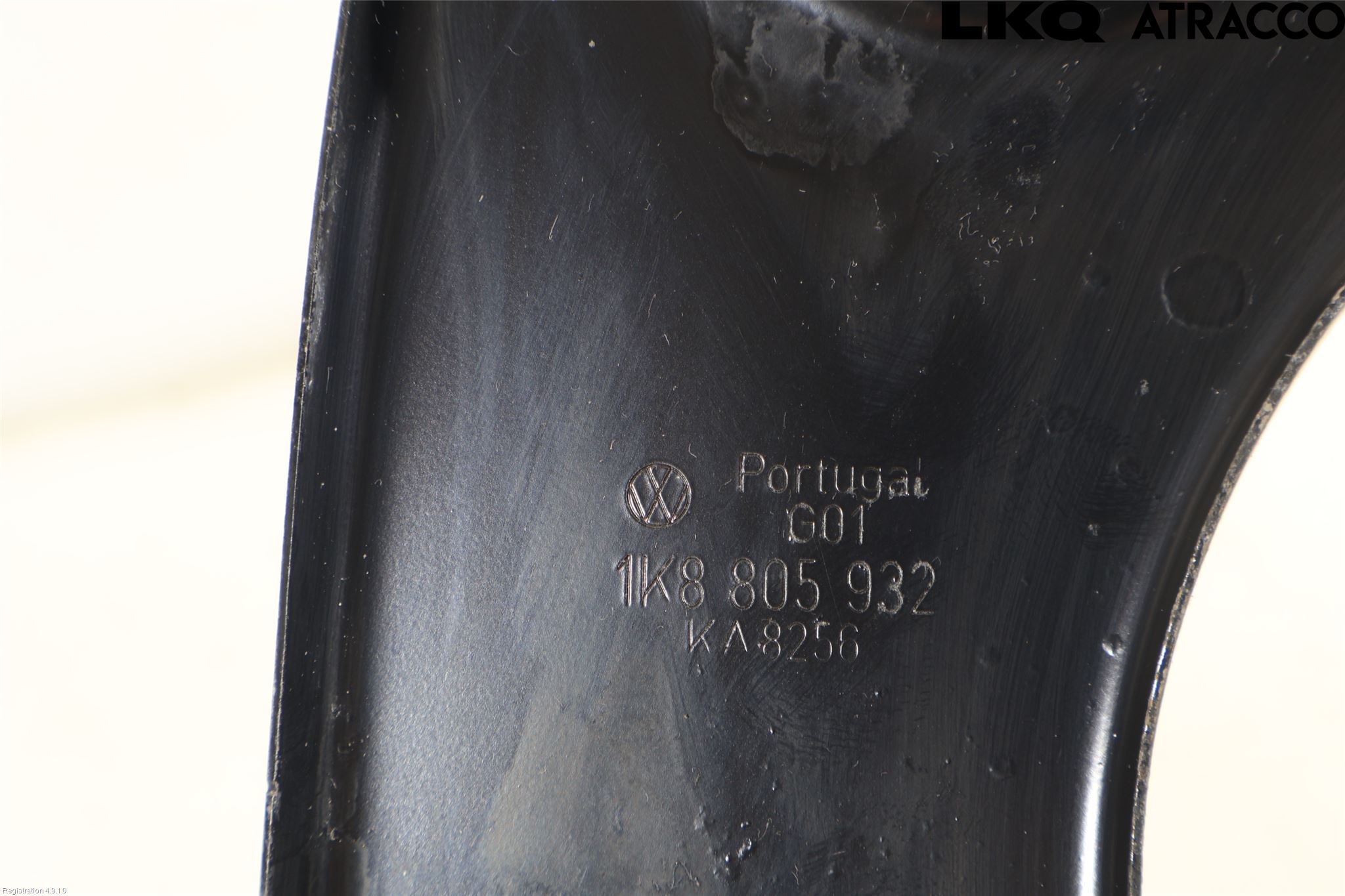 Volkswagen VW SCIROCCO 09-17 Frontplåt