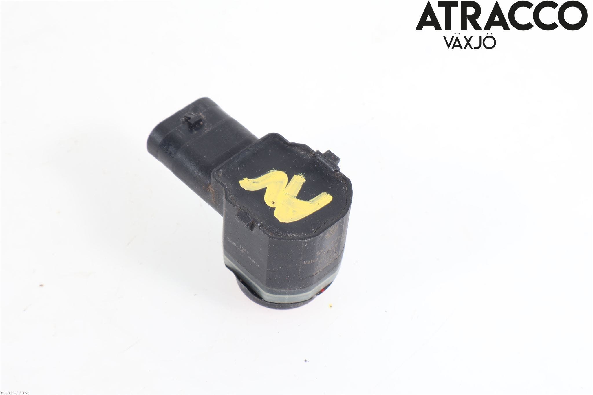 Volkswagen VW PASSAT 11-14 Parkeringshjälp Frontsensor