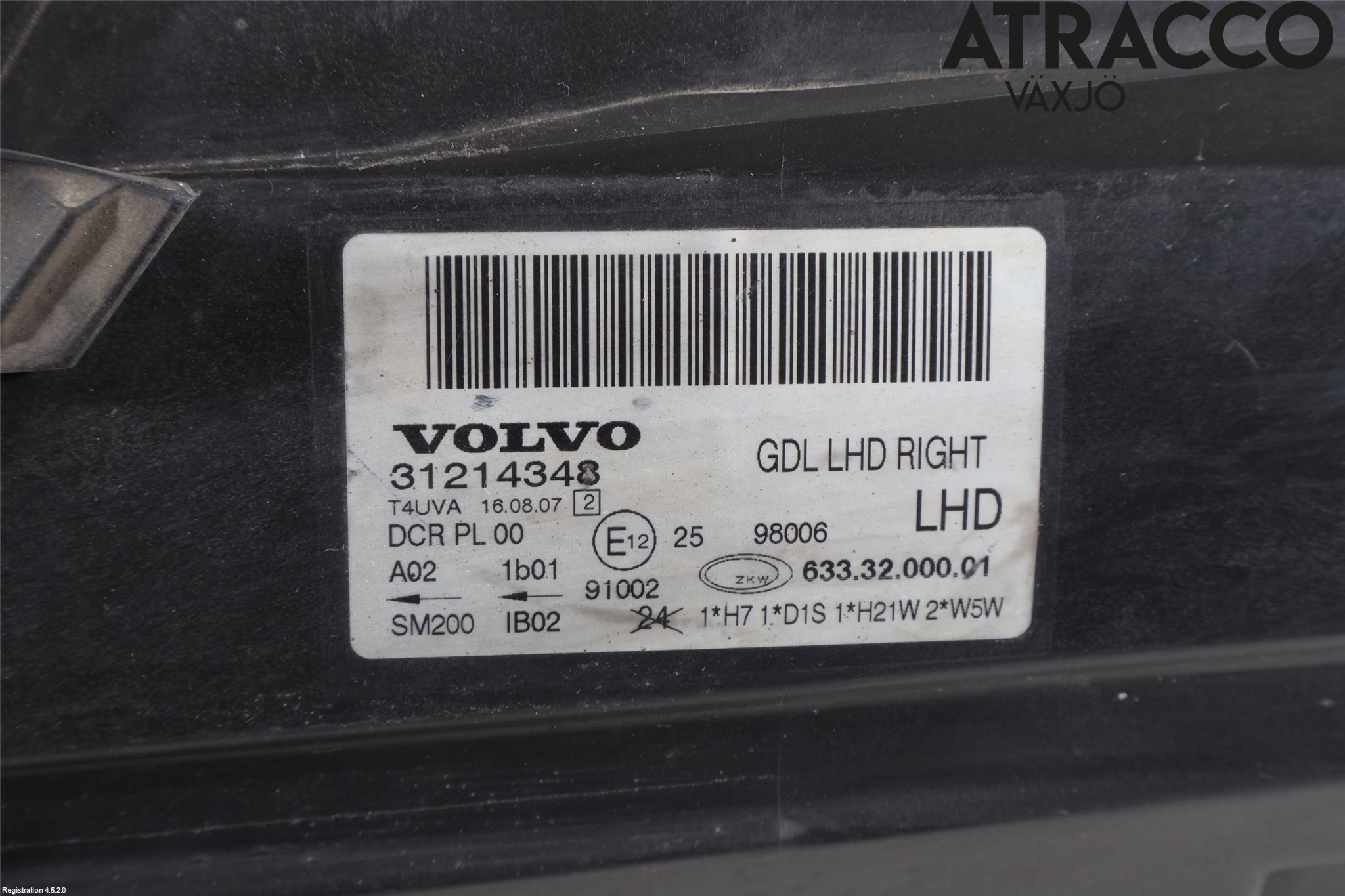 Volvo V70 08-13 Strålkastare Höger