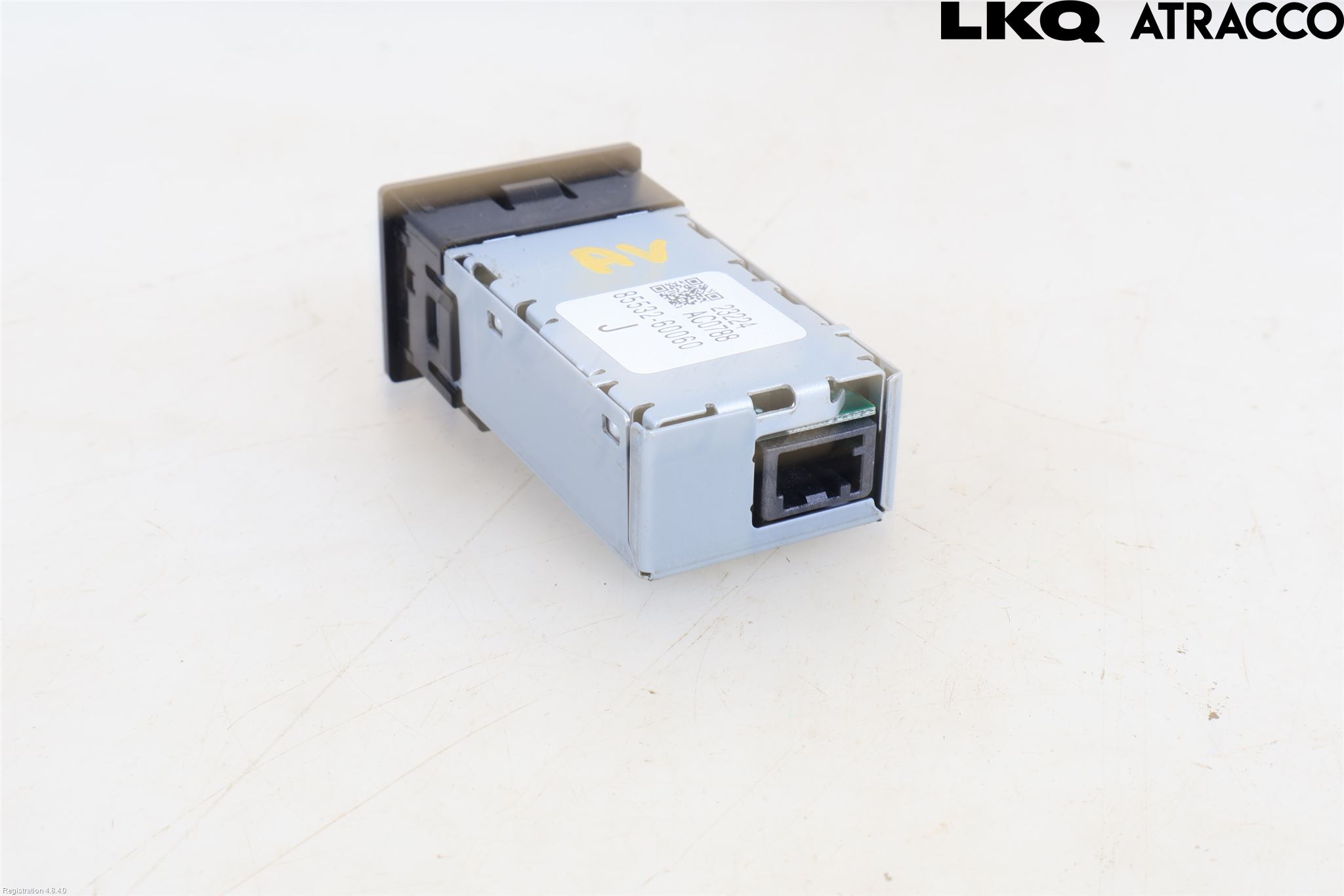 Toyota bZ4X EA10 22- Usb Connection