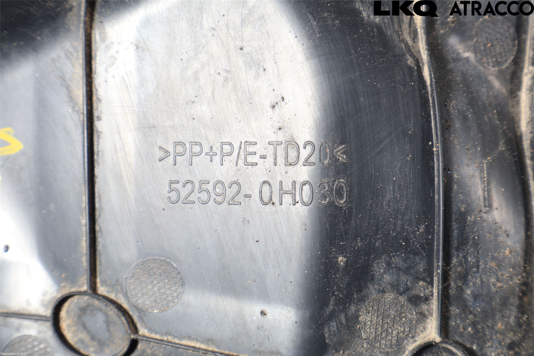 Toyota AYGO X AB70 22- Skärm Inner