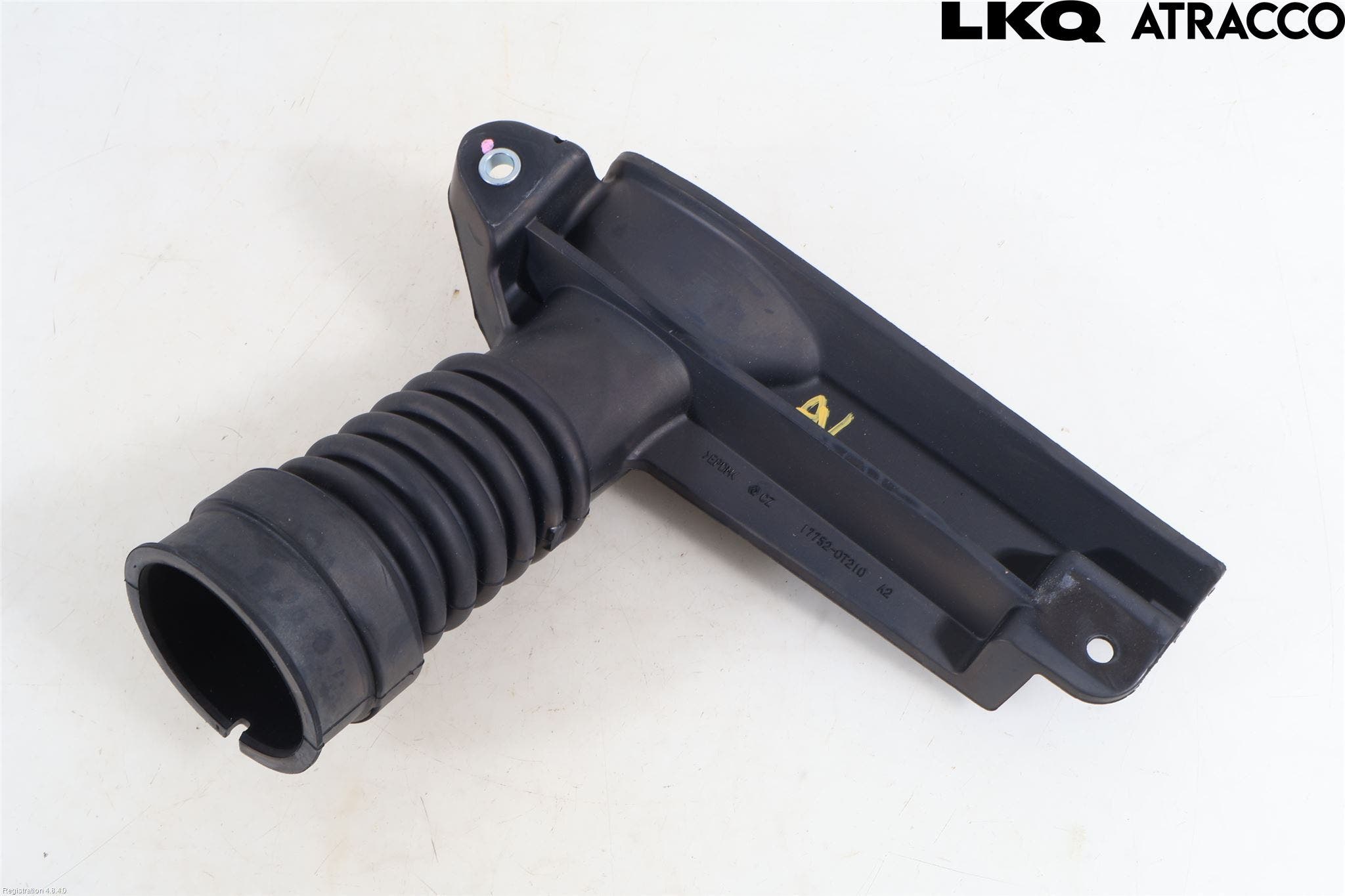 Toyota COROLLA 19- Förg-Bälg-Rör Mot Luftr