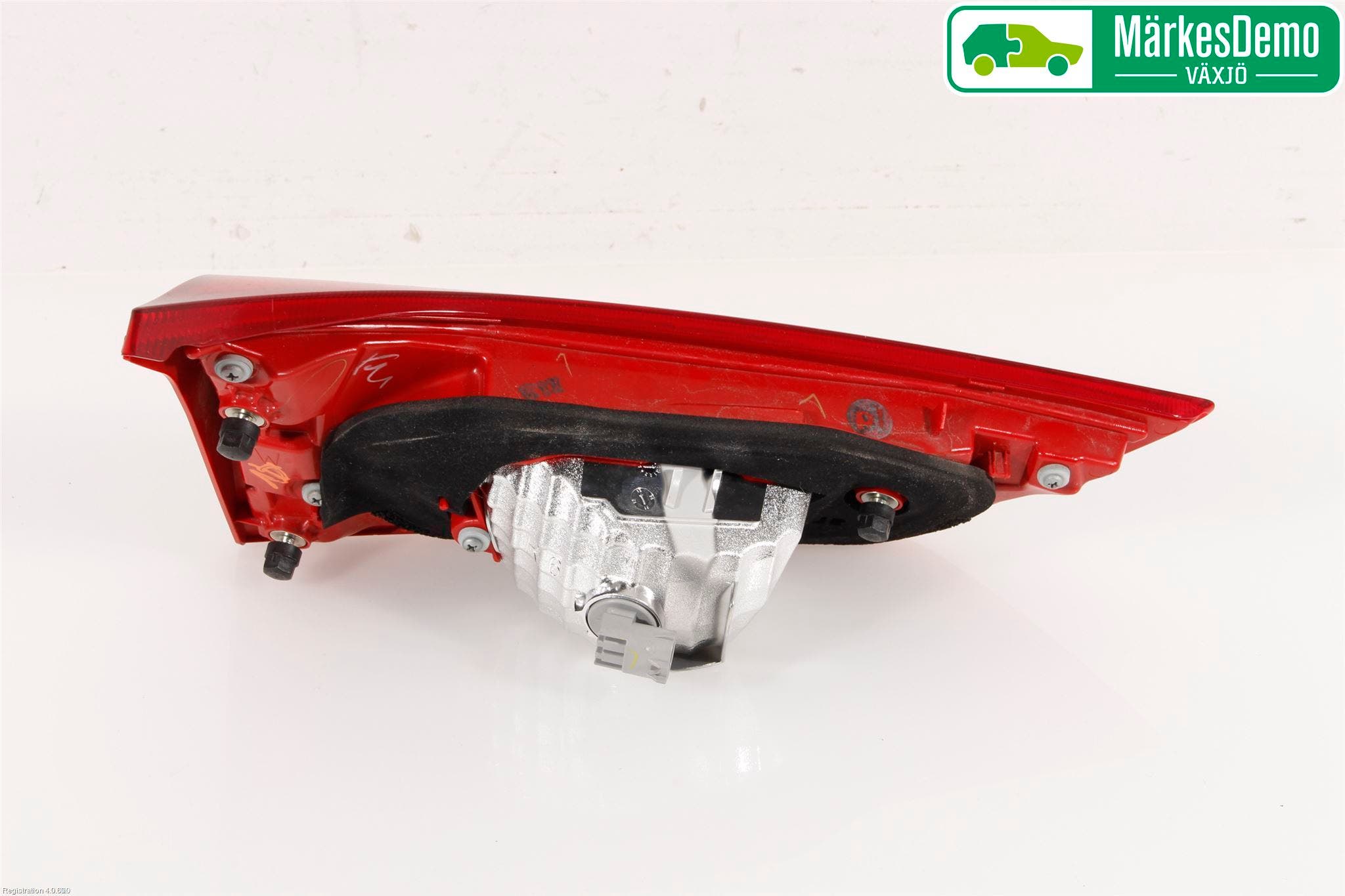 Toyota AURIS 13-19 Bakljus Lucka Hö