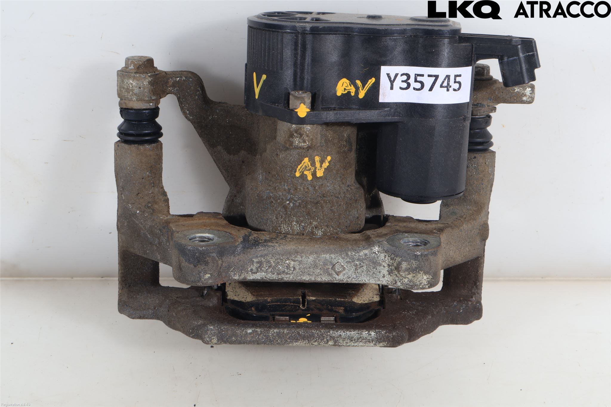 Toyota C-HR 24- Bromsok Bak Vänster