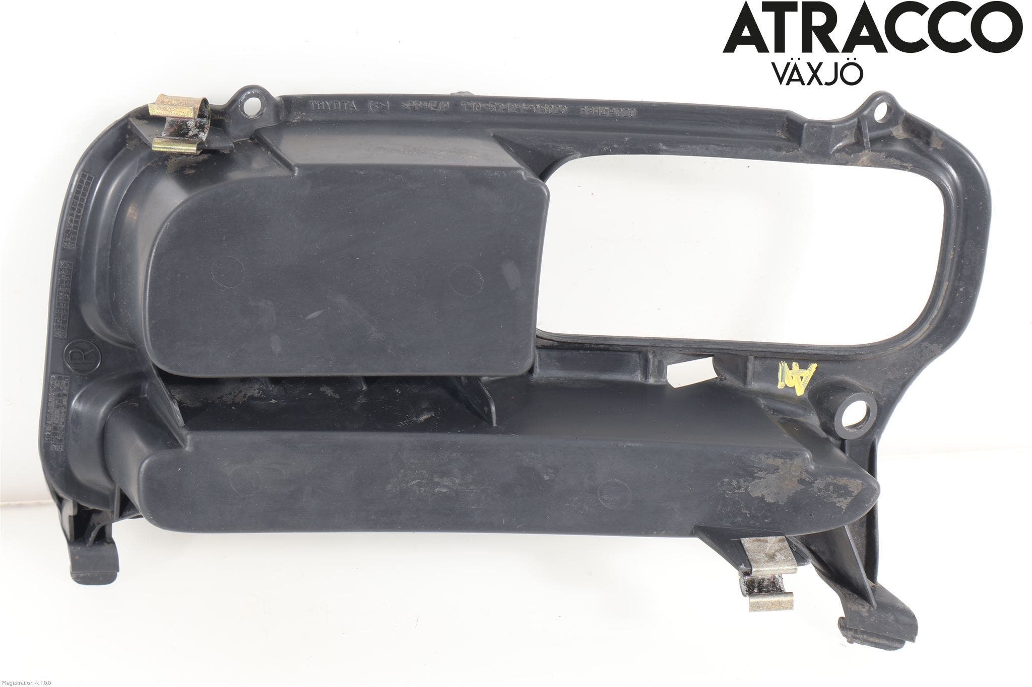 Toyota AVENSIS 03-06 Dimljussarg Fram