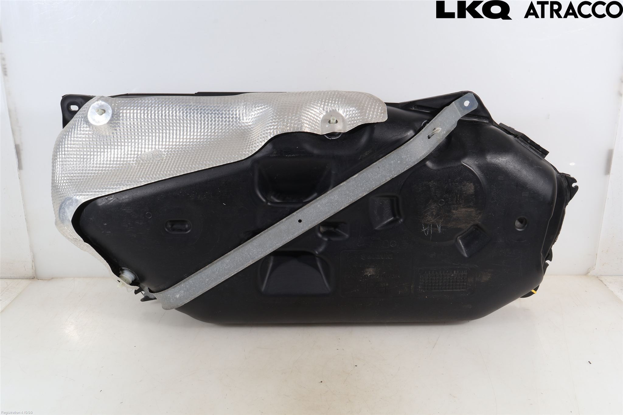 Suzuki SWIFT 17-24 Bränsletank