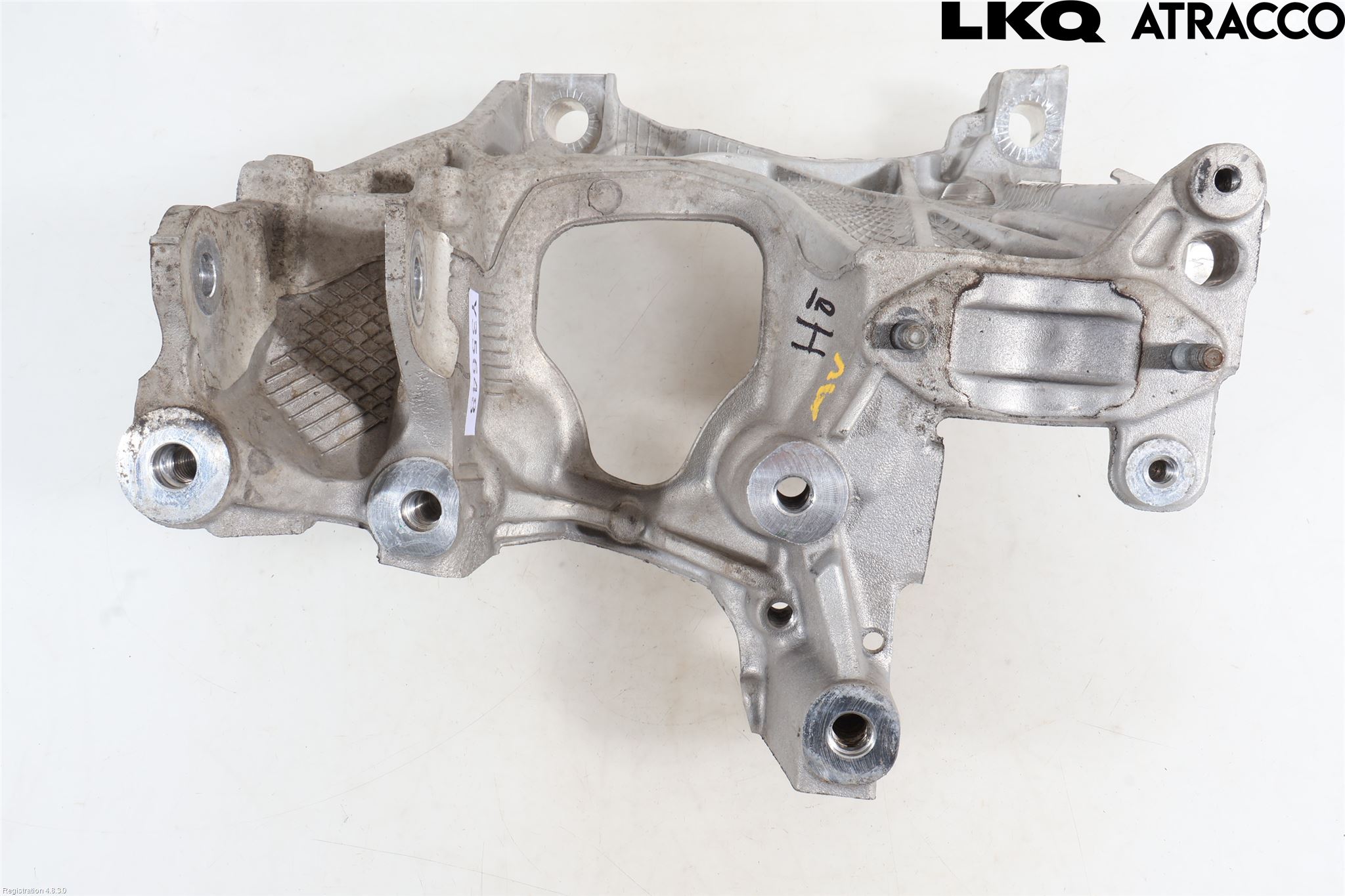 Audi A4/S4 B9 16-19 Framvagnsbalk