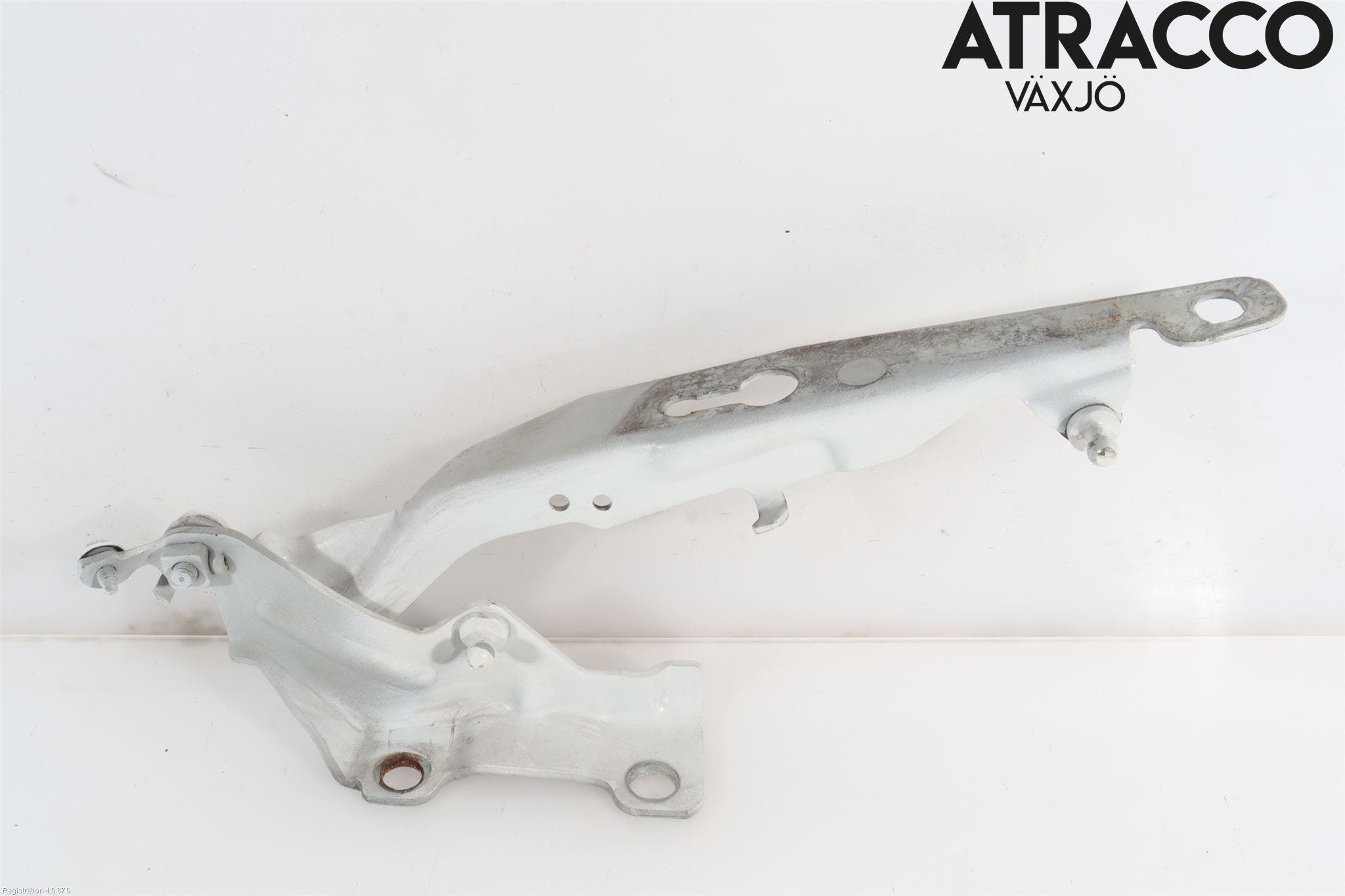 Volvo V70 08-13 Huvgångjärn