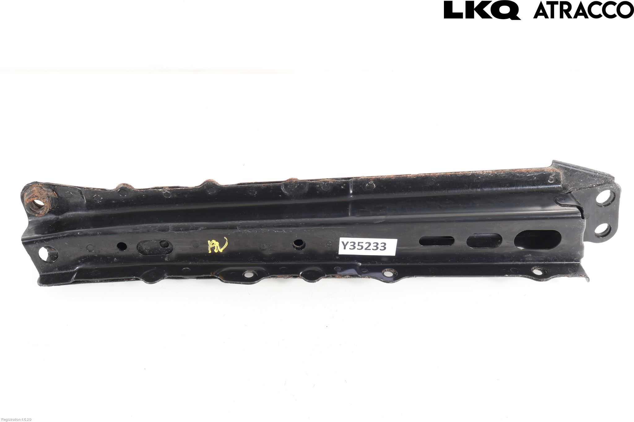 Toyota AVENSIS 16-18 Framvagnsbalk