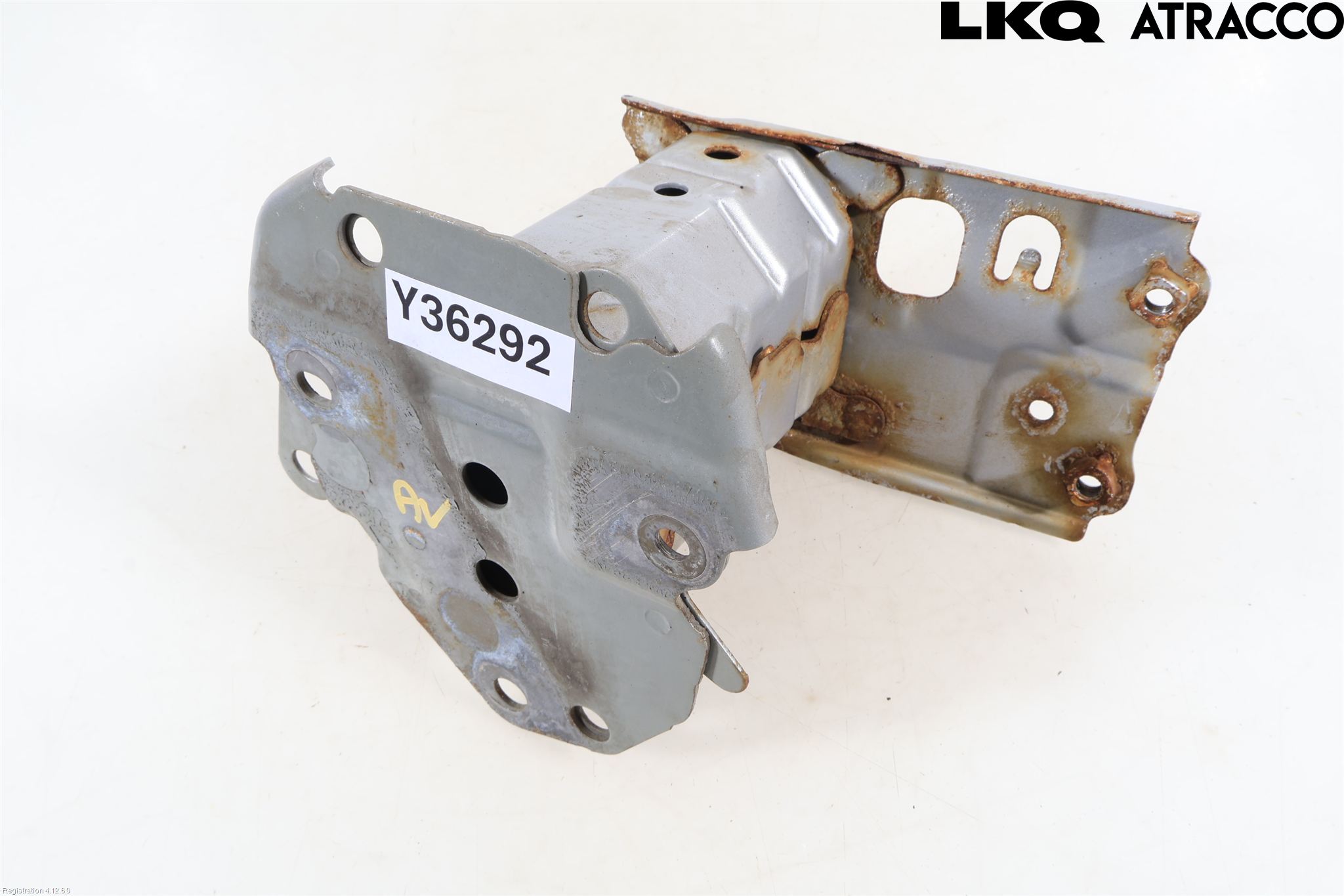 Toyota AURIS 13-19 Stötfångarbärjärn Bak