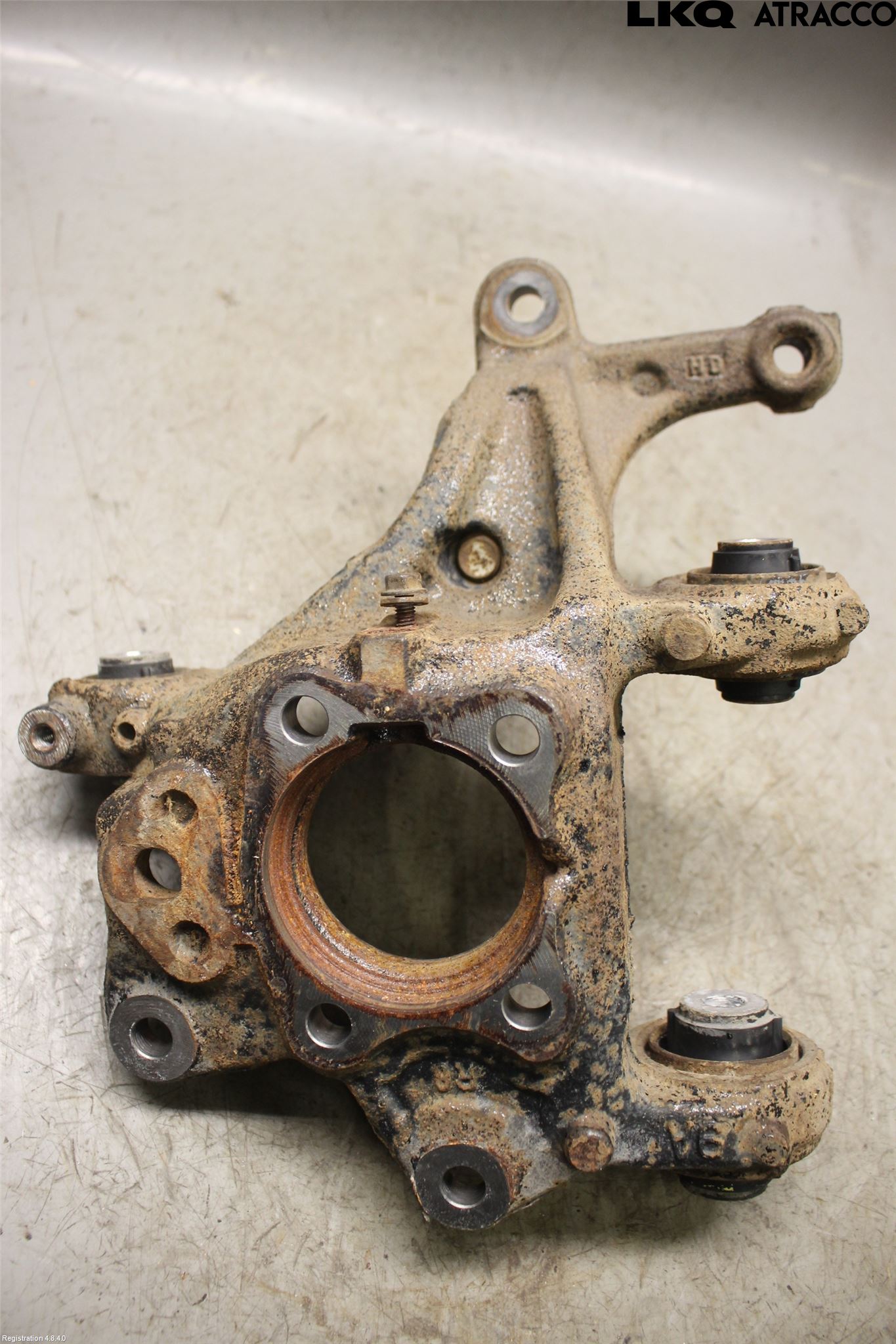 Toyota COROLLA CROSS XG10 22- Hjullagerhus-Spindel Hö B