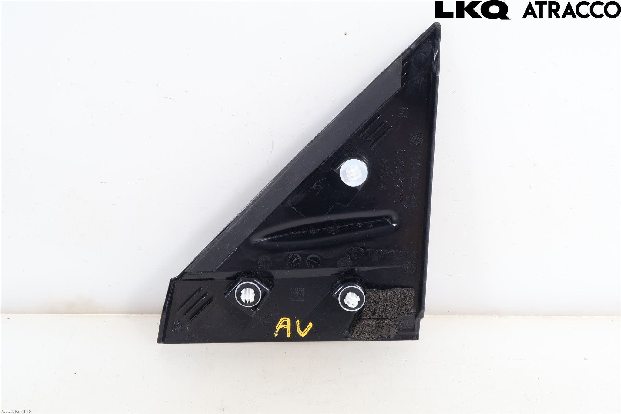 Toyota YARIS CROSS XP21 21- List Hö