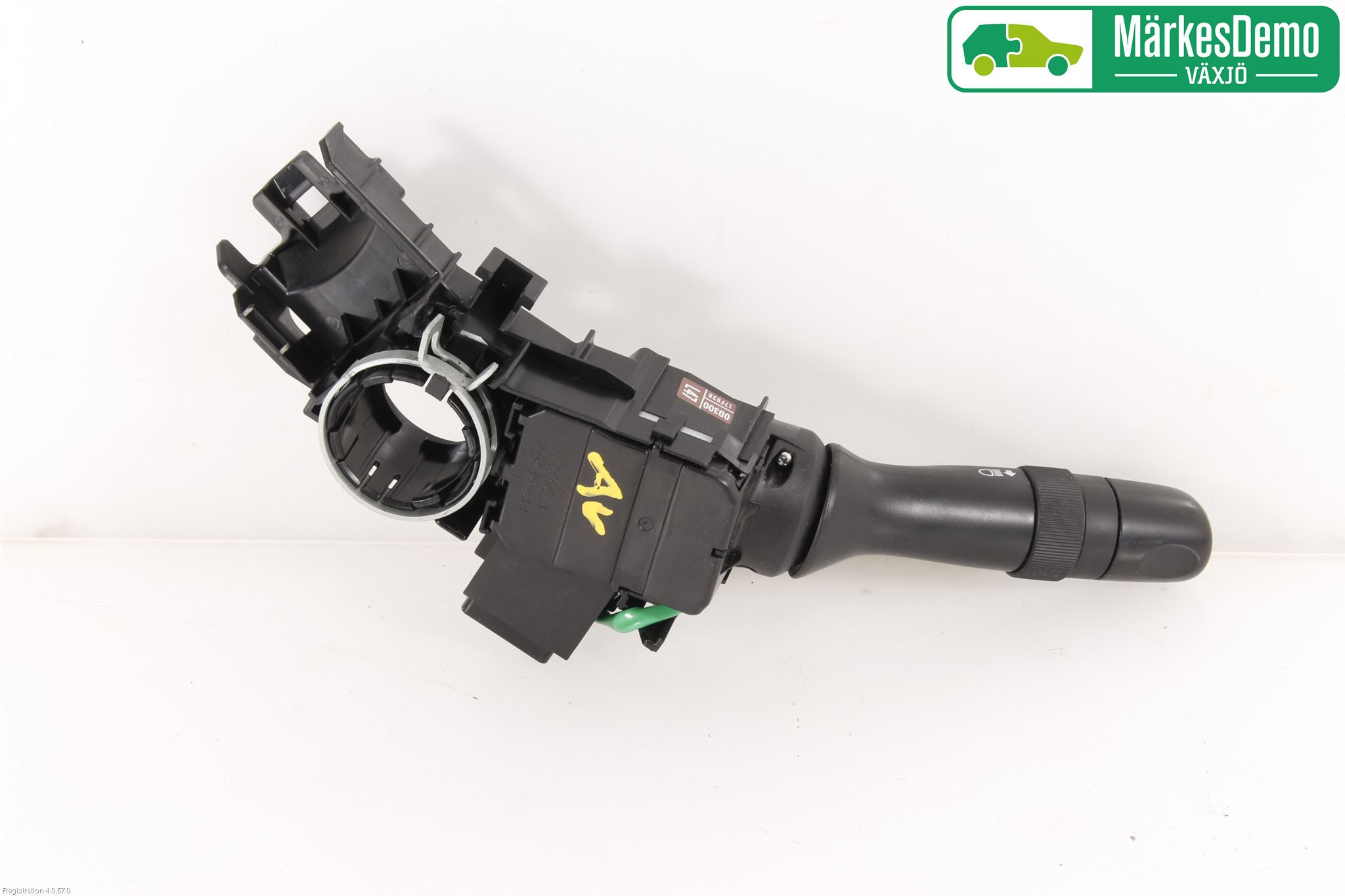 Toyota YARIS XP130 15-20 Spak Blinkers-Ljusomk